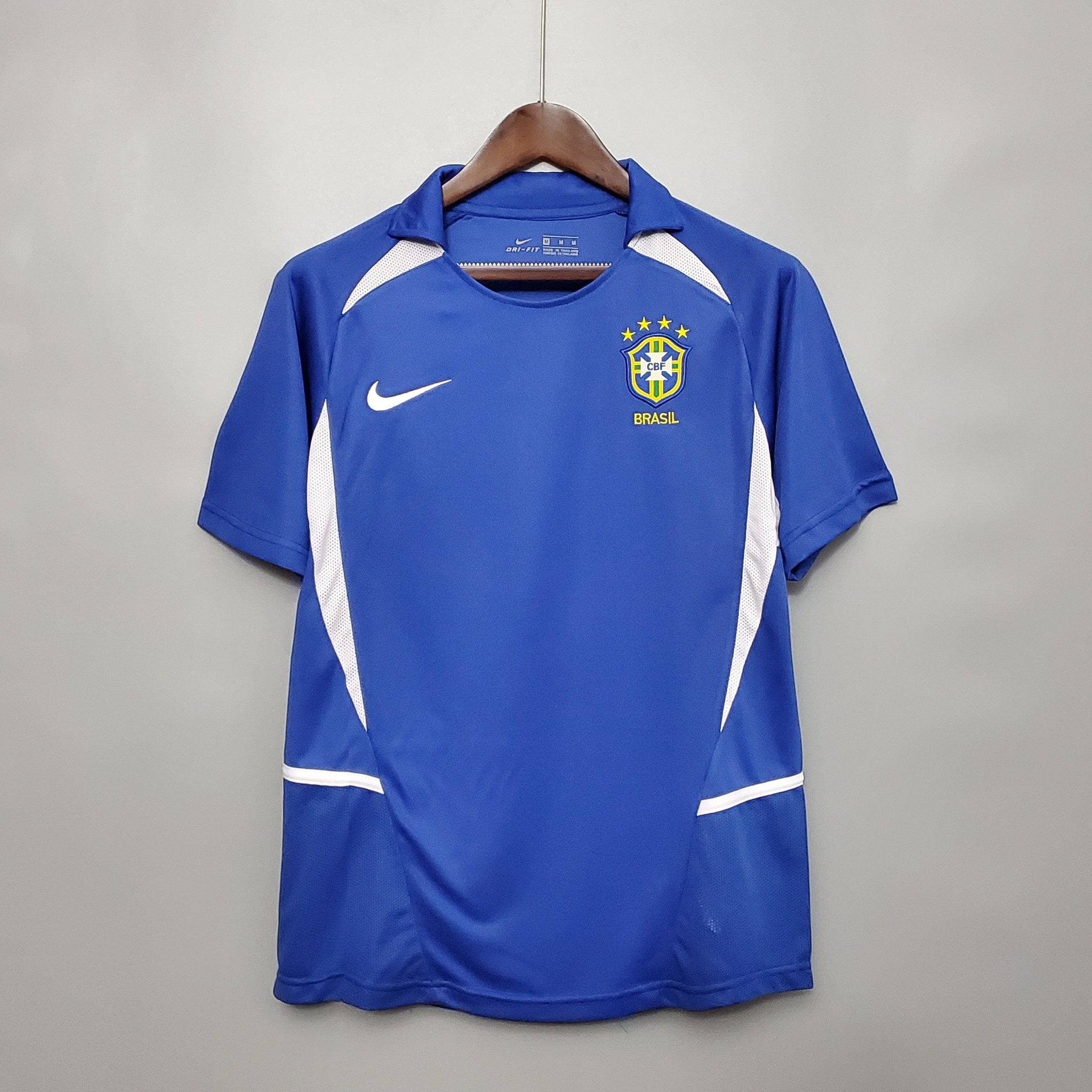 Uniforme Retro Visitante Brasil 2002