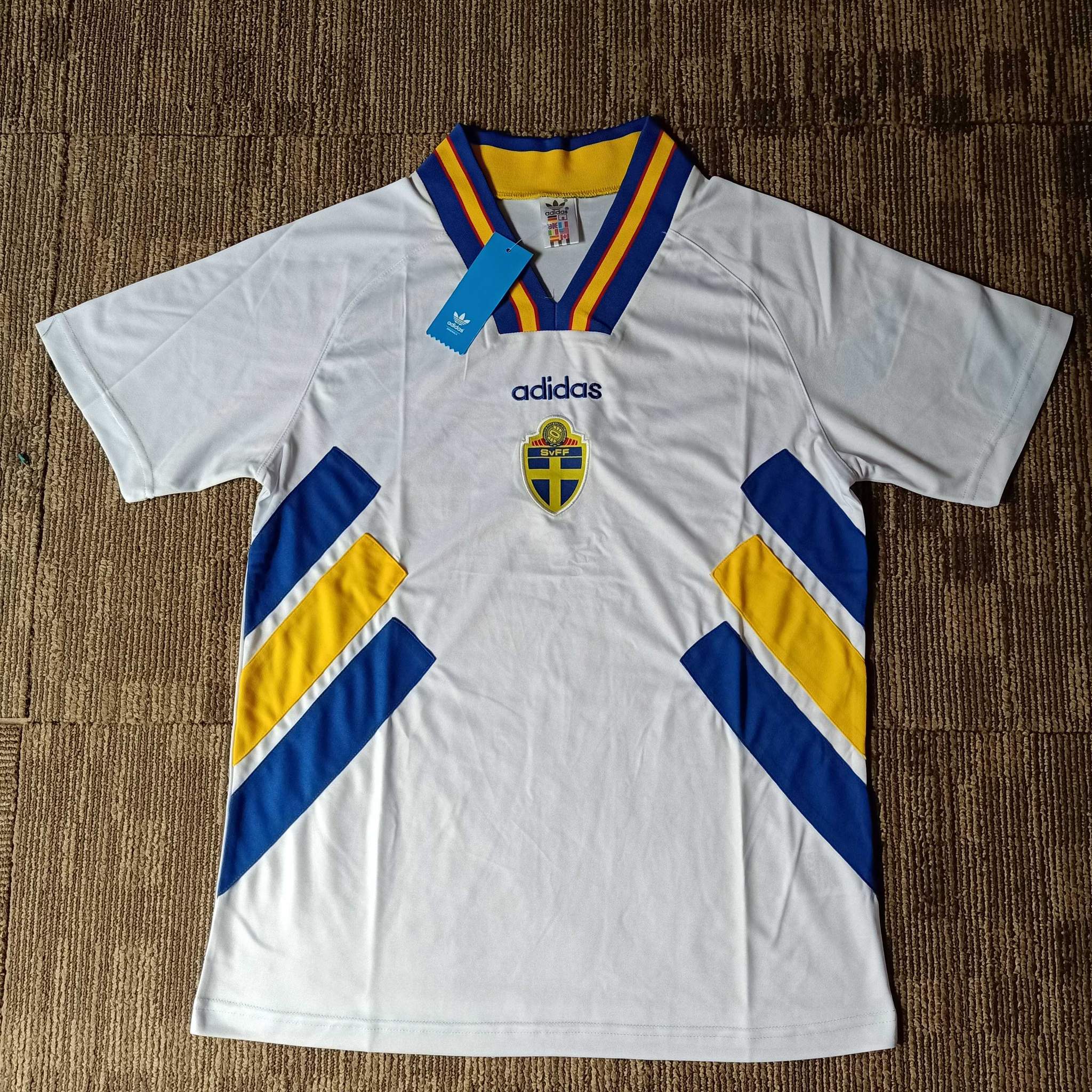 1994 Suecia Kit Visitante