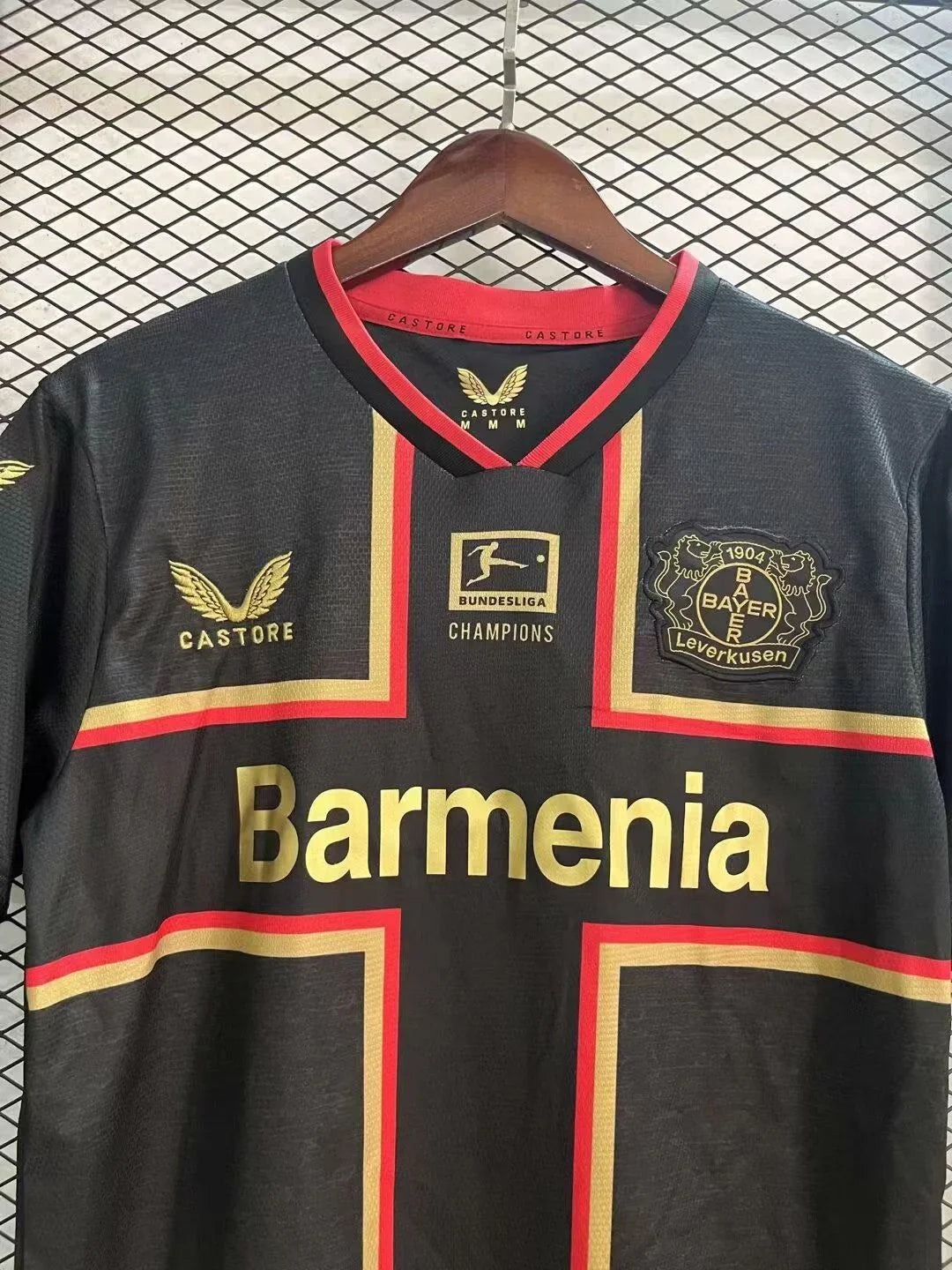 Maillot domicile du Bayer Leverkusen 2024/2025