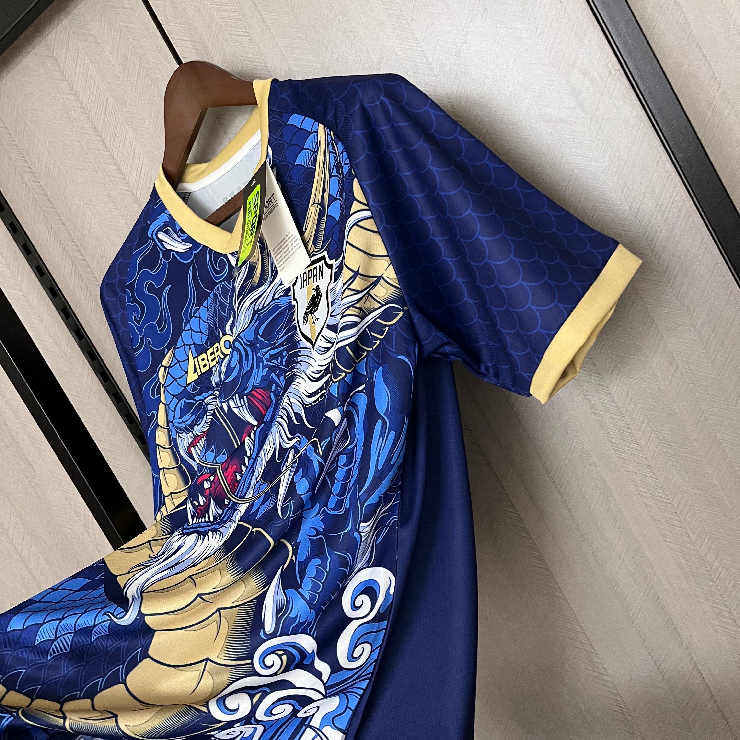 Giappone 24-25 | Kit terza maglia Blue Dragon Concept