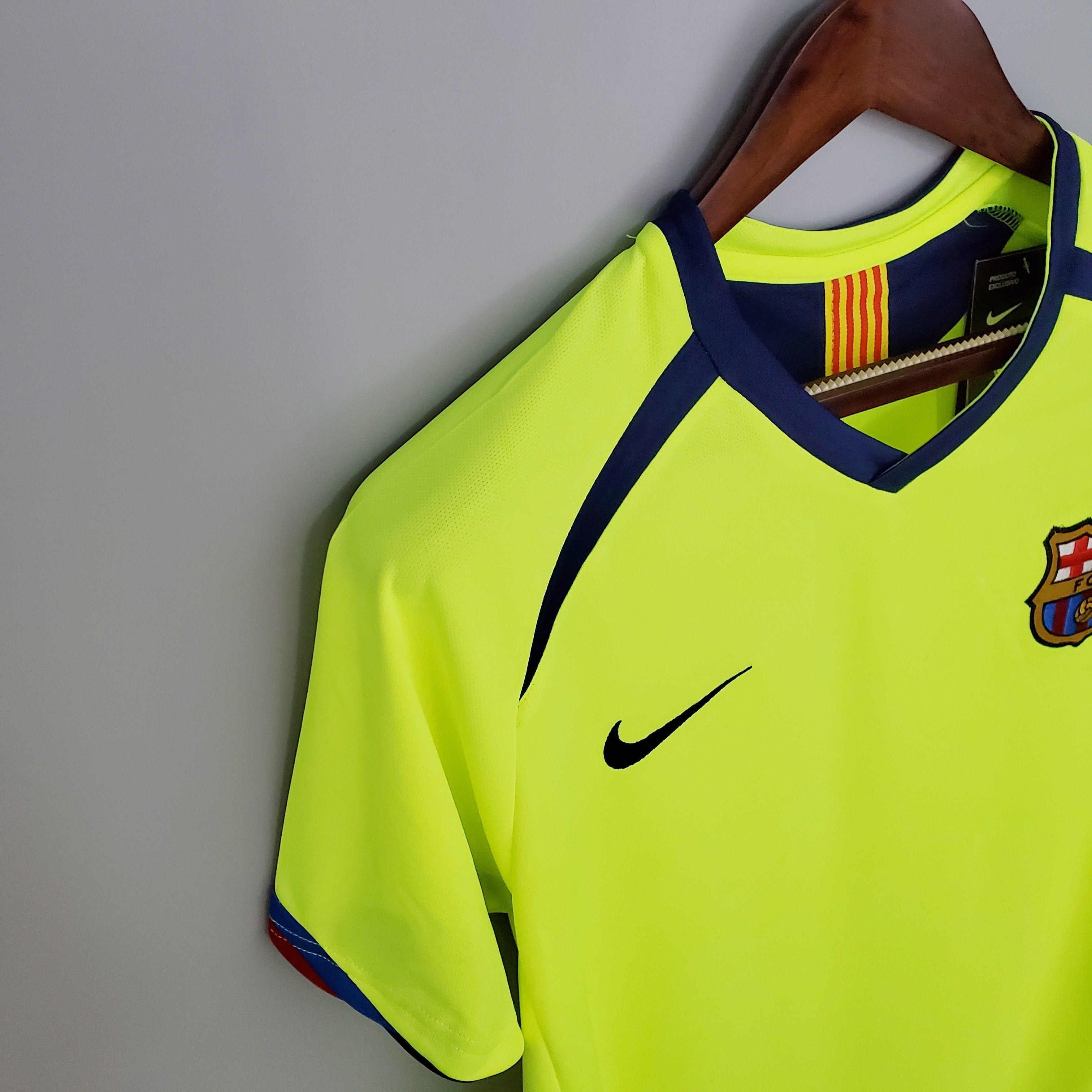 Uniforme Visitante Barcelona 2005/06