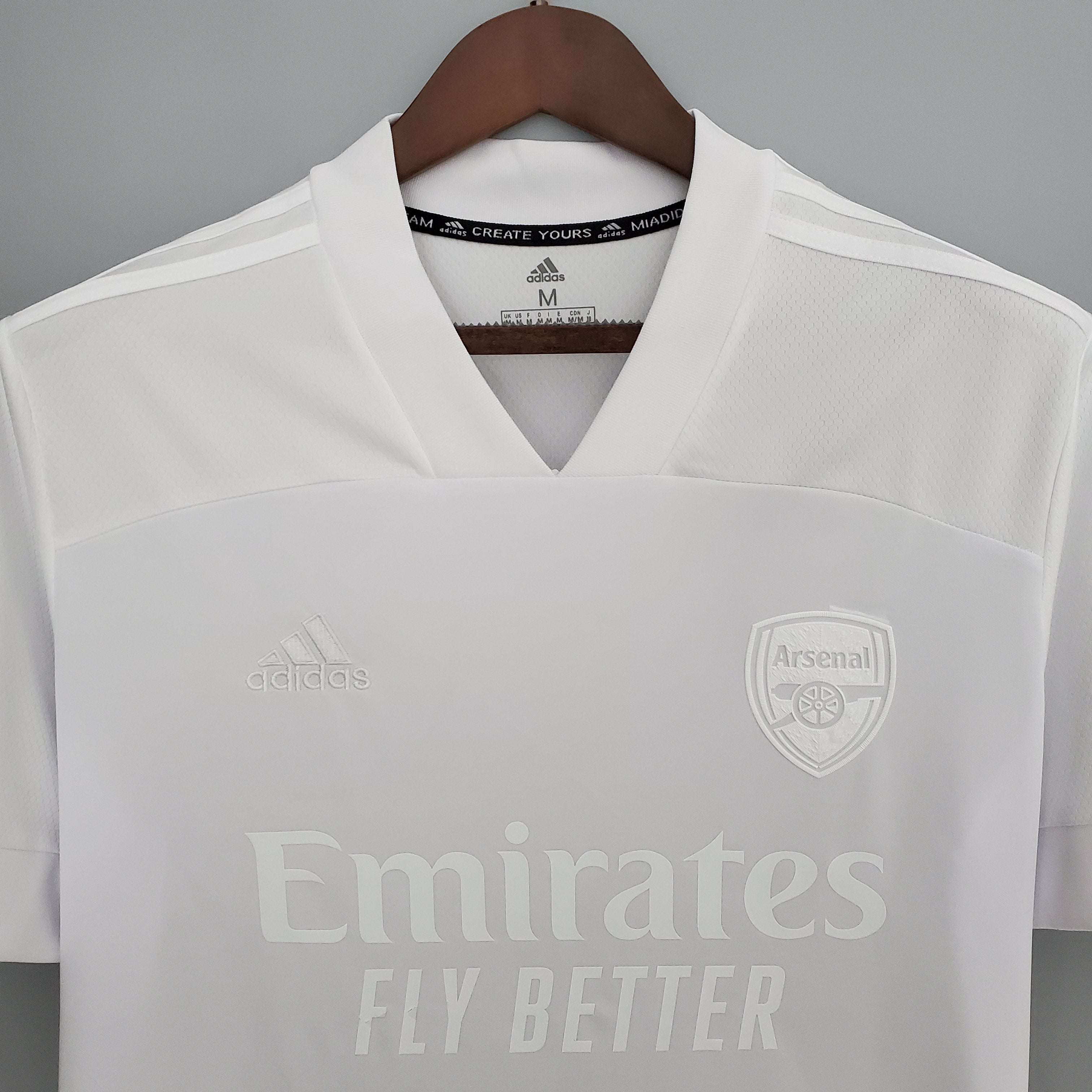 Arsenal weißes Kit 21/22