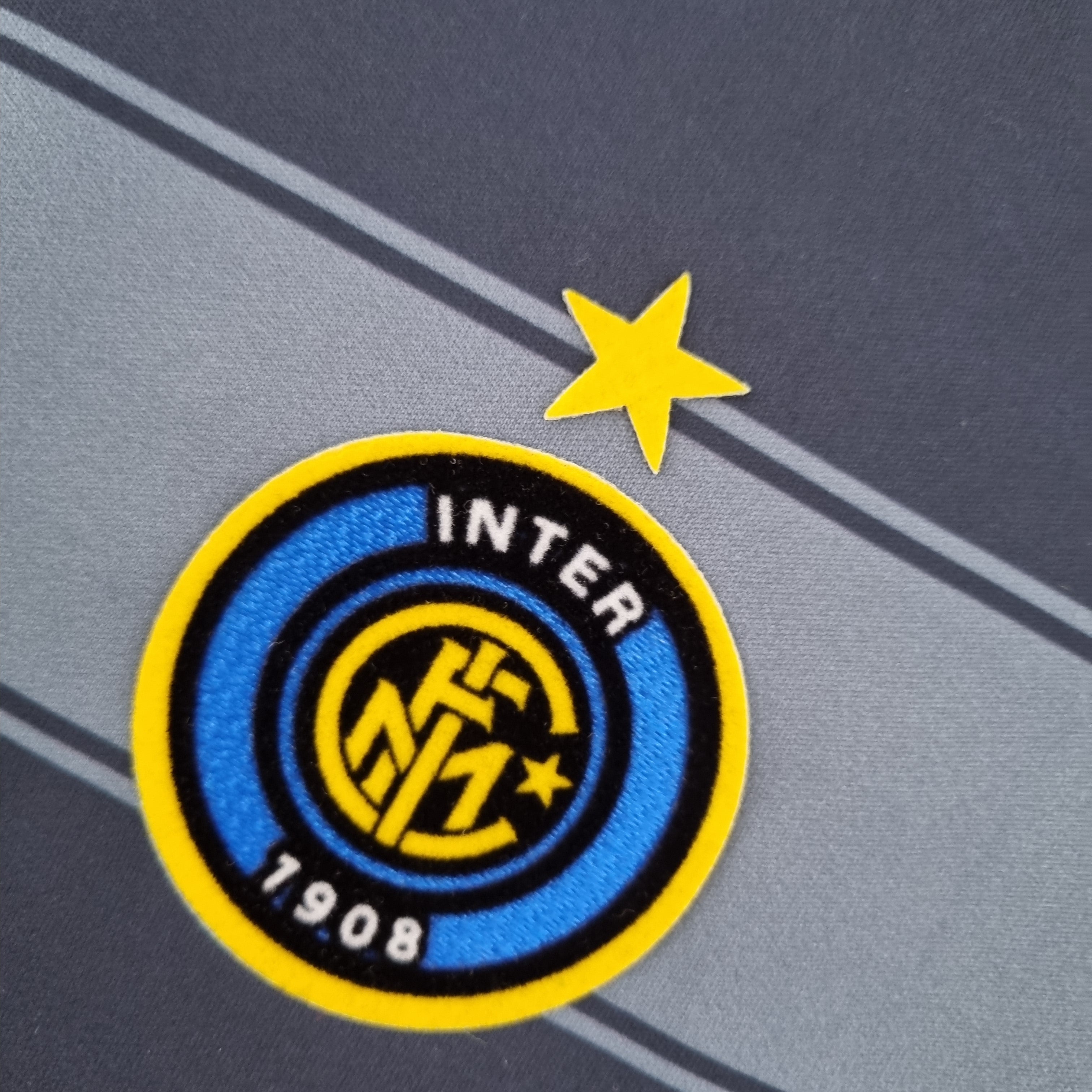 Equipación retro Inter de Milán 2004