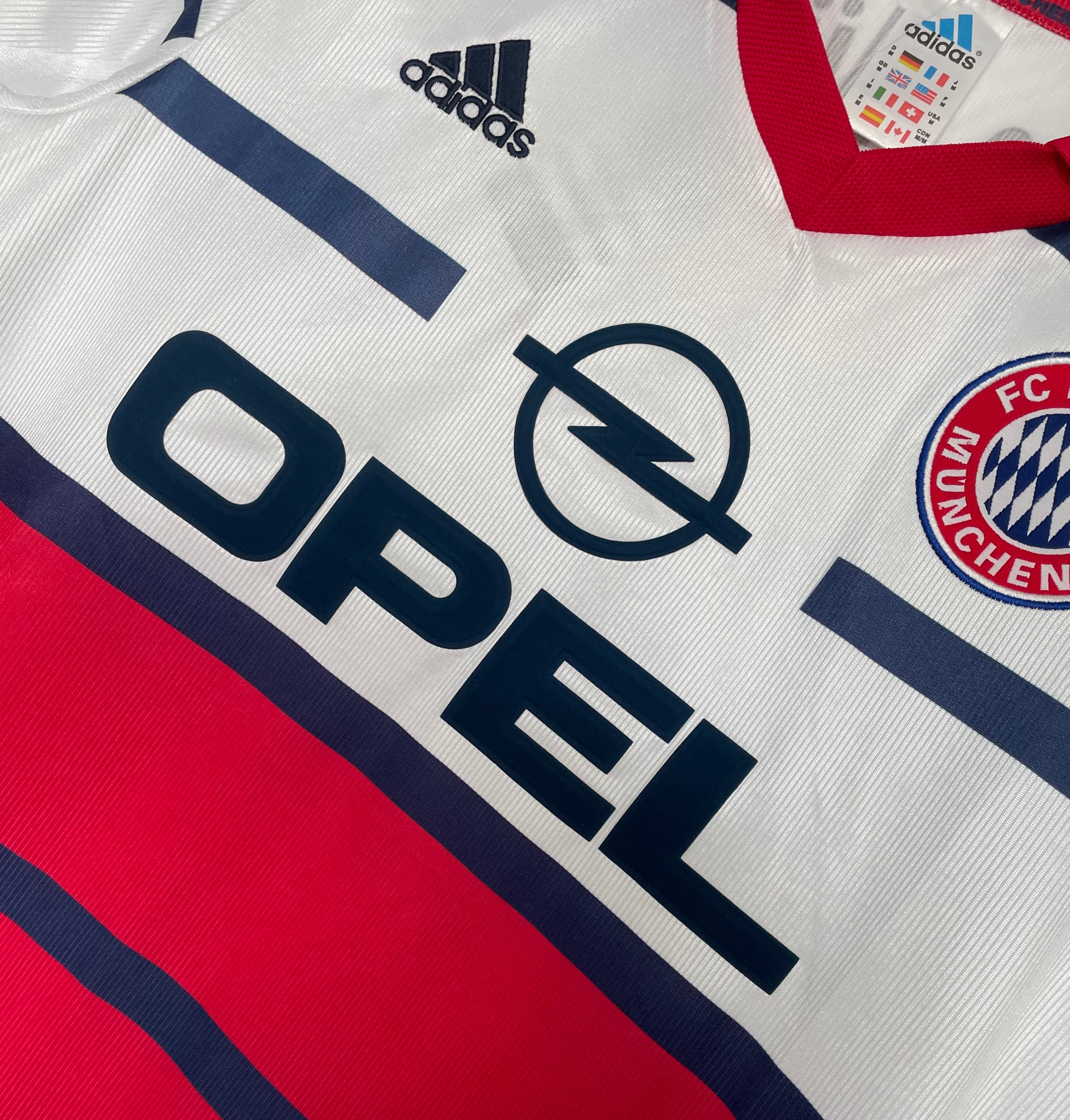 Equipación visitante Bayern Múnich – 1998-1999