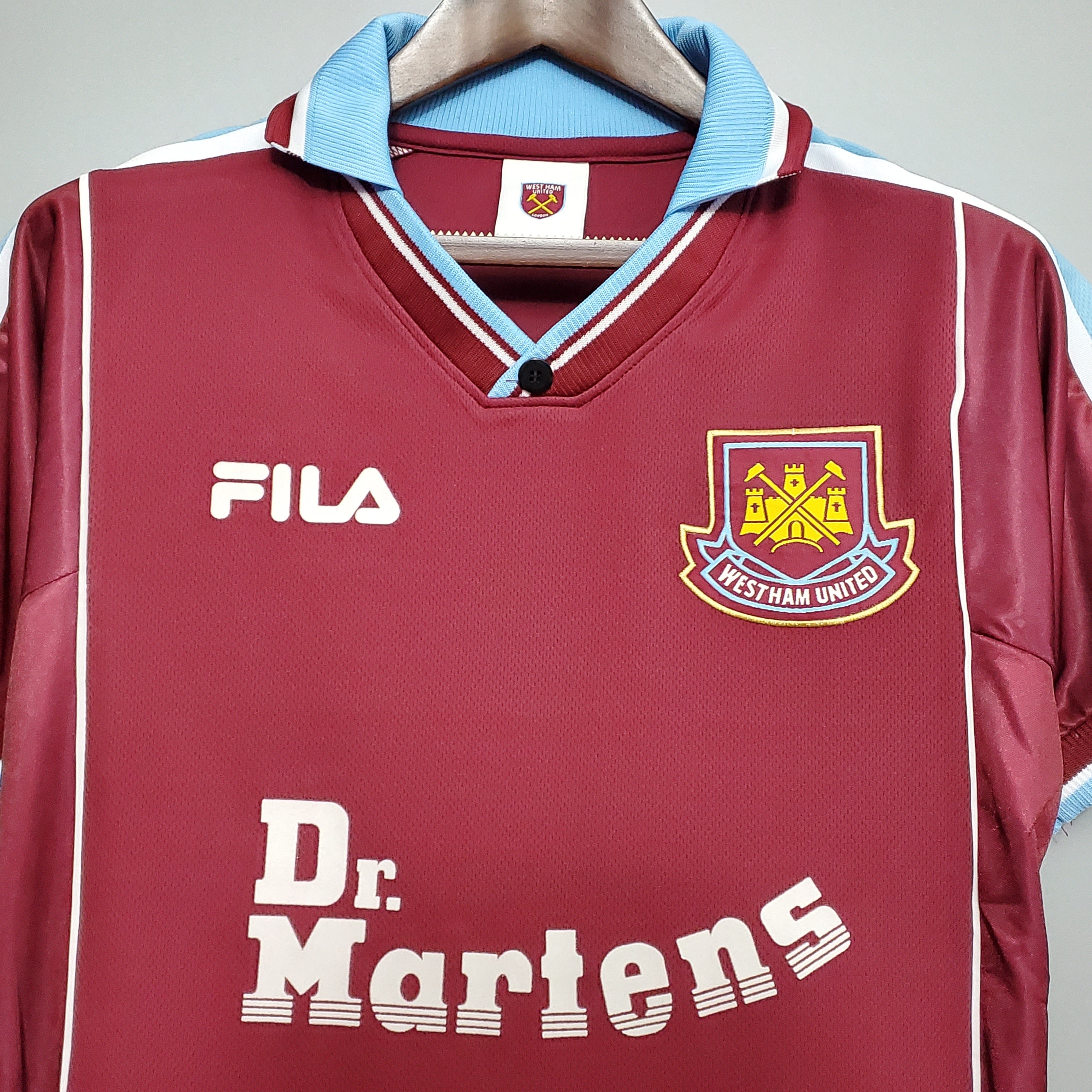 Kit retro West Ham United 1999/2001