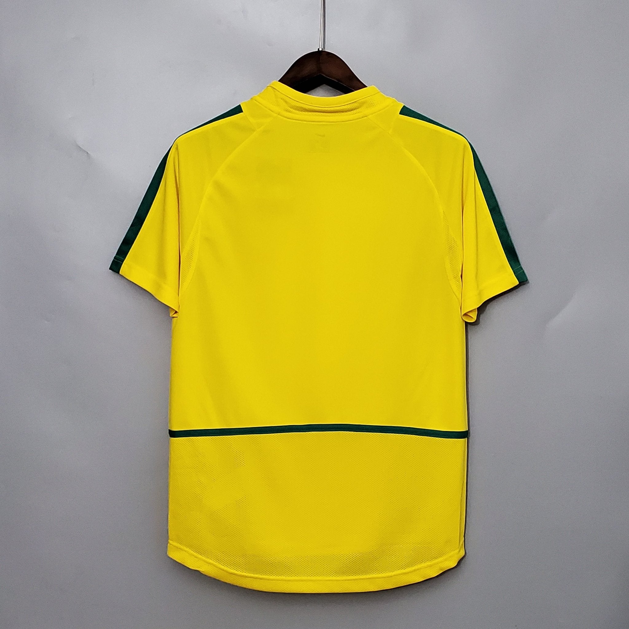 Uniforme retro local Brasil 2002