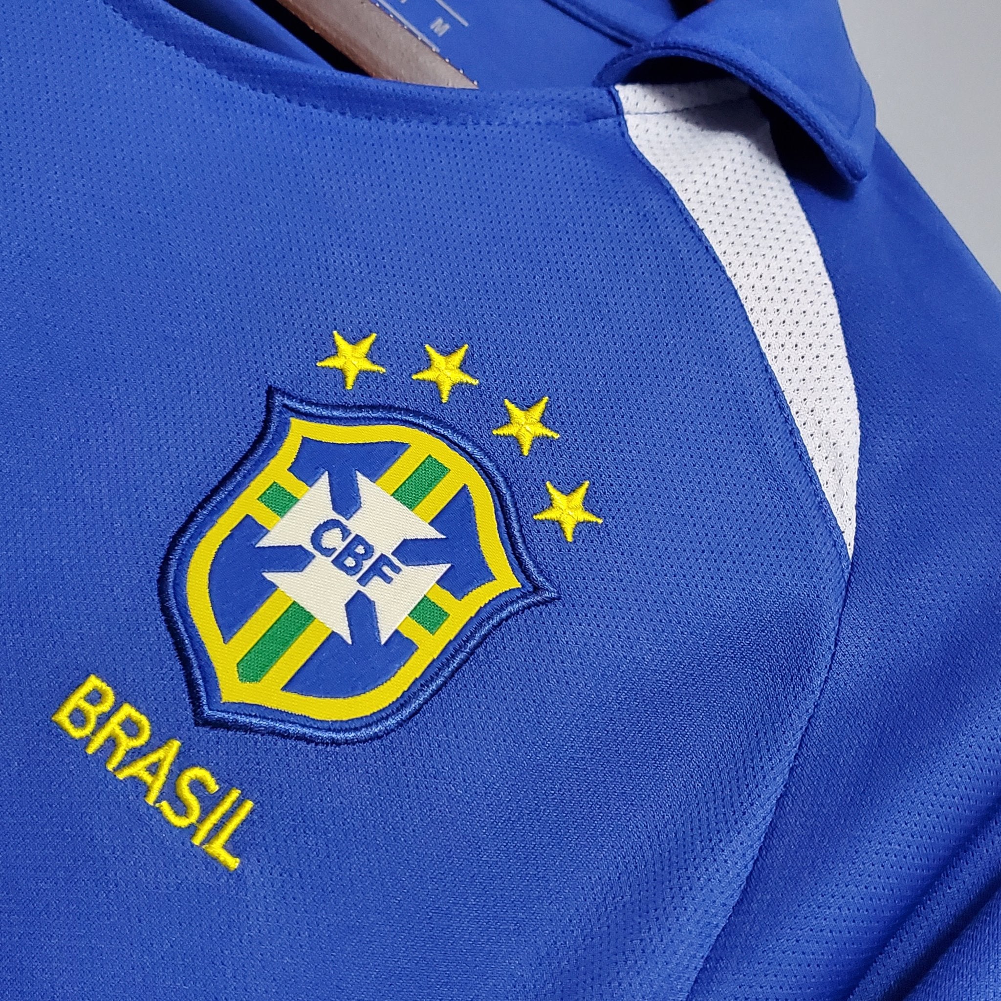 Uniforme Retro Visitante Brasil 2002