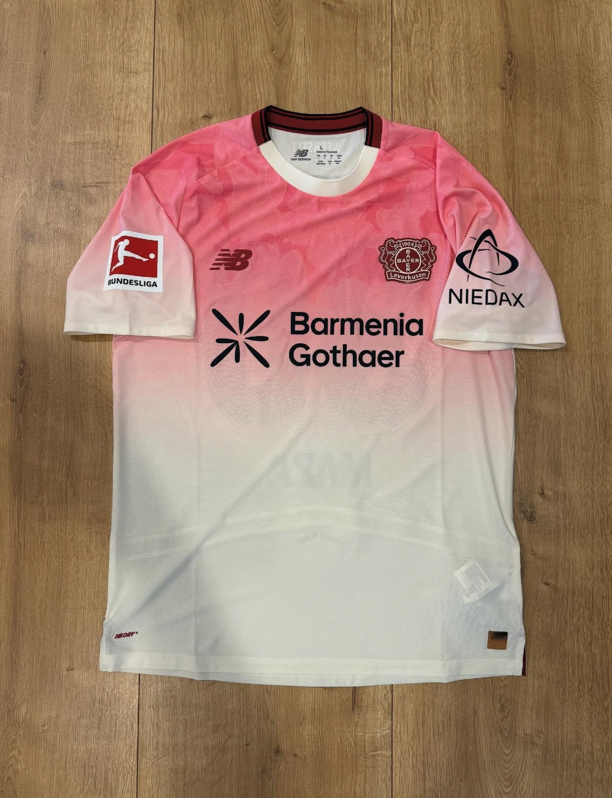 Camiseta Visitante Bayer Leverkusen 2025/2026