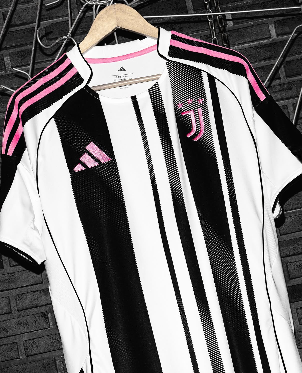 Juventus 25/26 thuisshirt