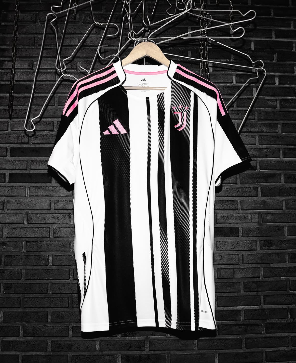 Juventus 25/26 thuisshirt