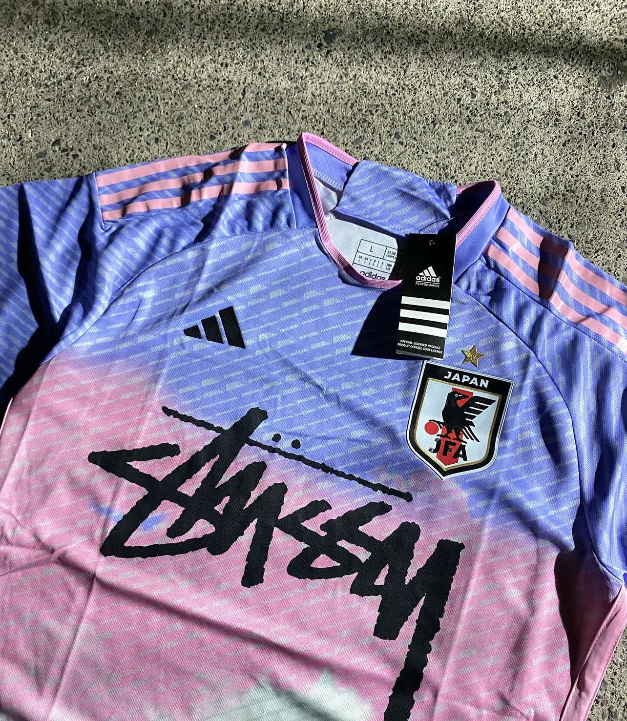JAPAN X STUSSY LIMITIERTE AUSGABE pink