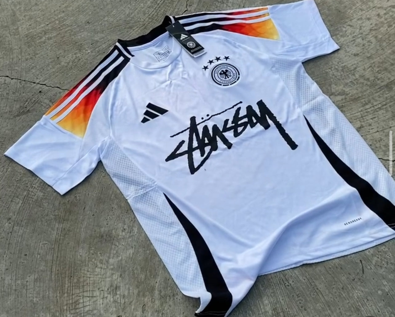 EDICIÓN LIMITADA ALEMANIA X STUSSY 23/24