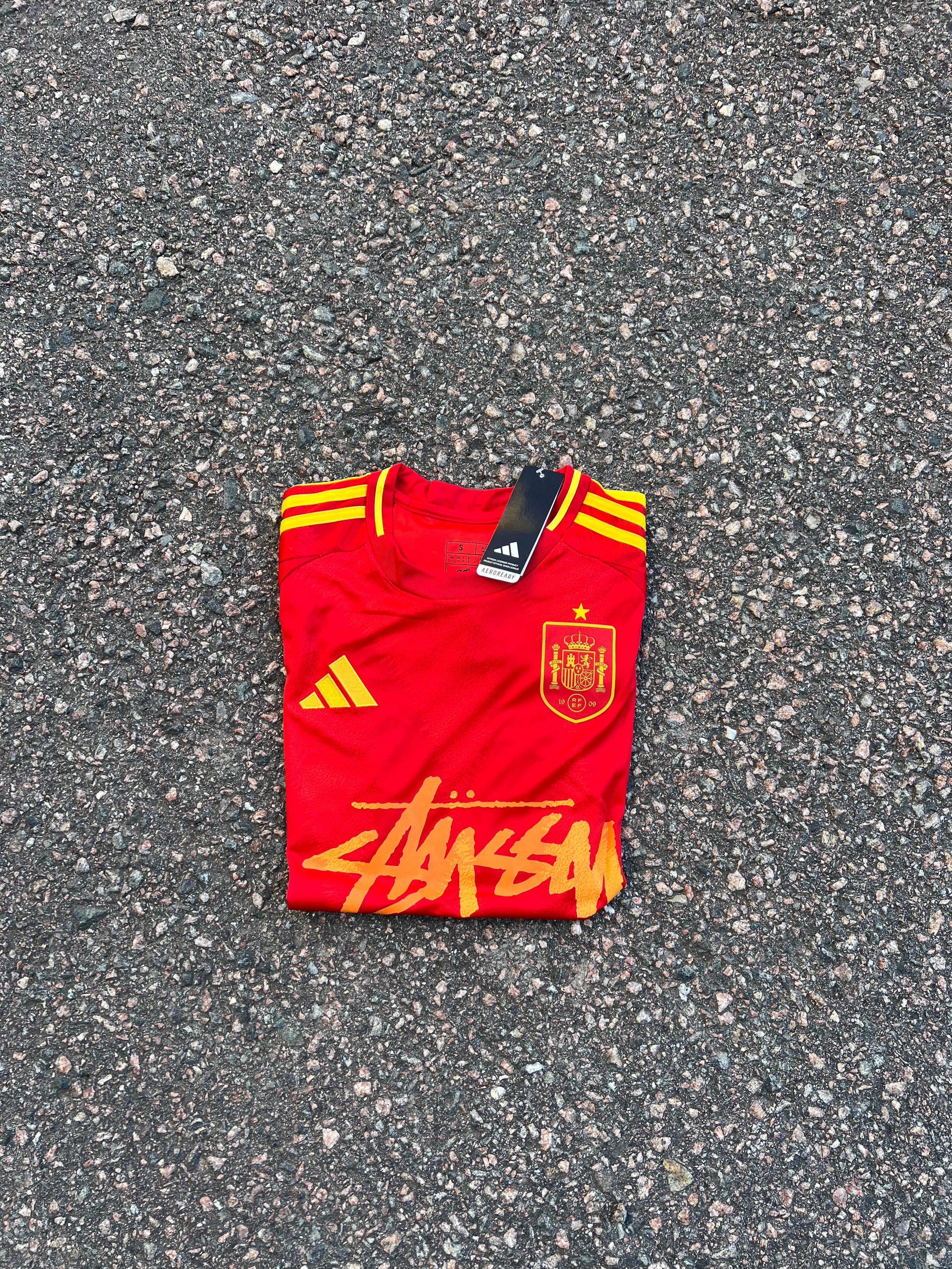Camiseta Edición Especial ESPAÑA X STUSSY