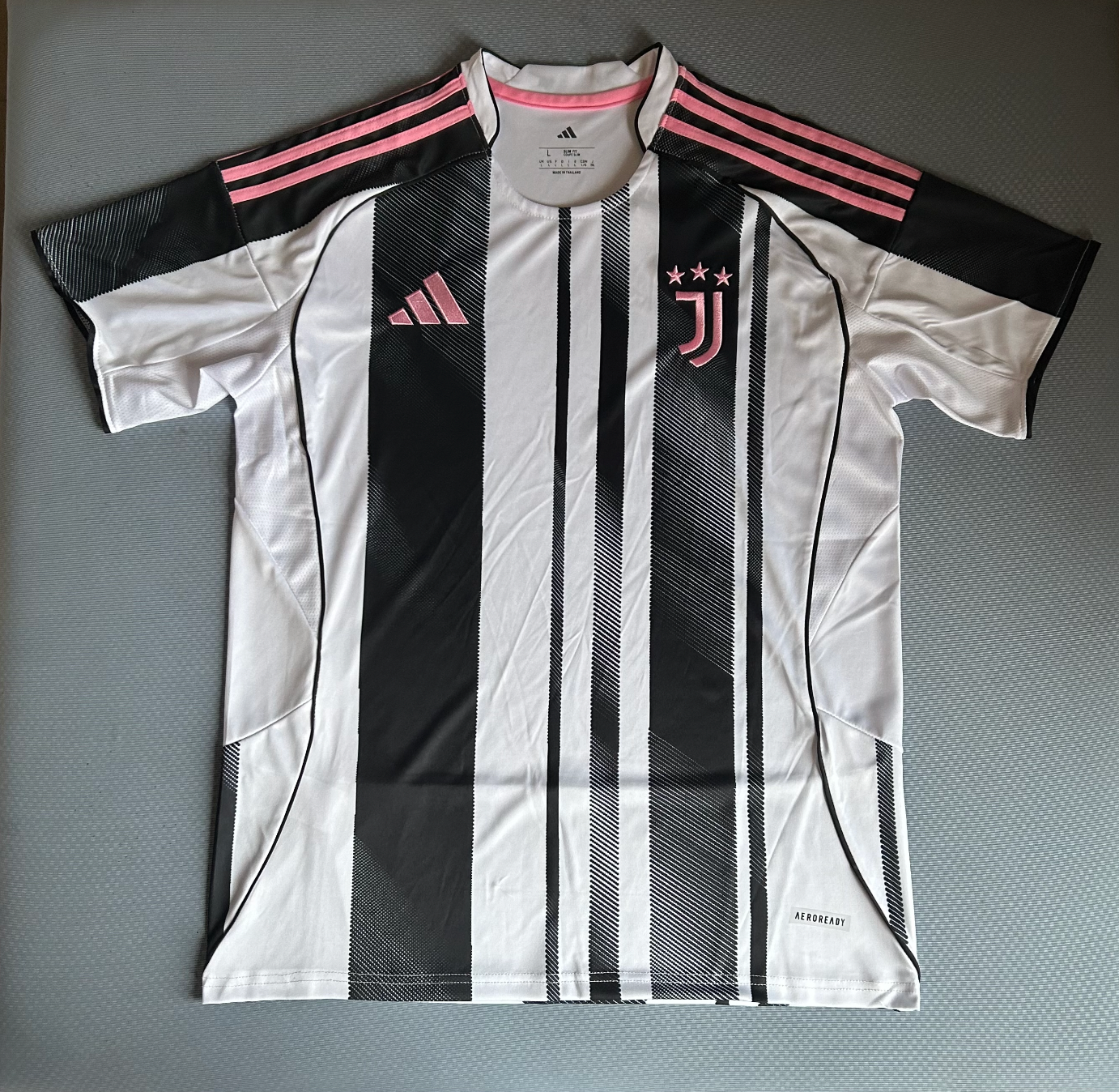 Juventus 25/26 thuisshirt