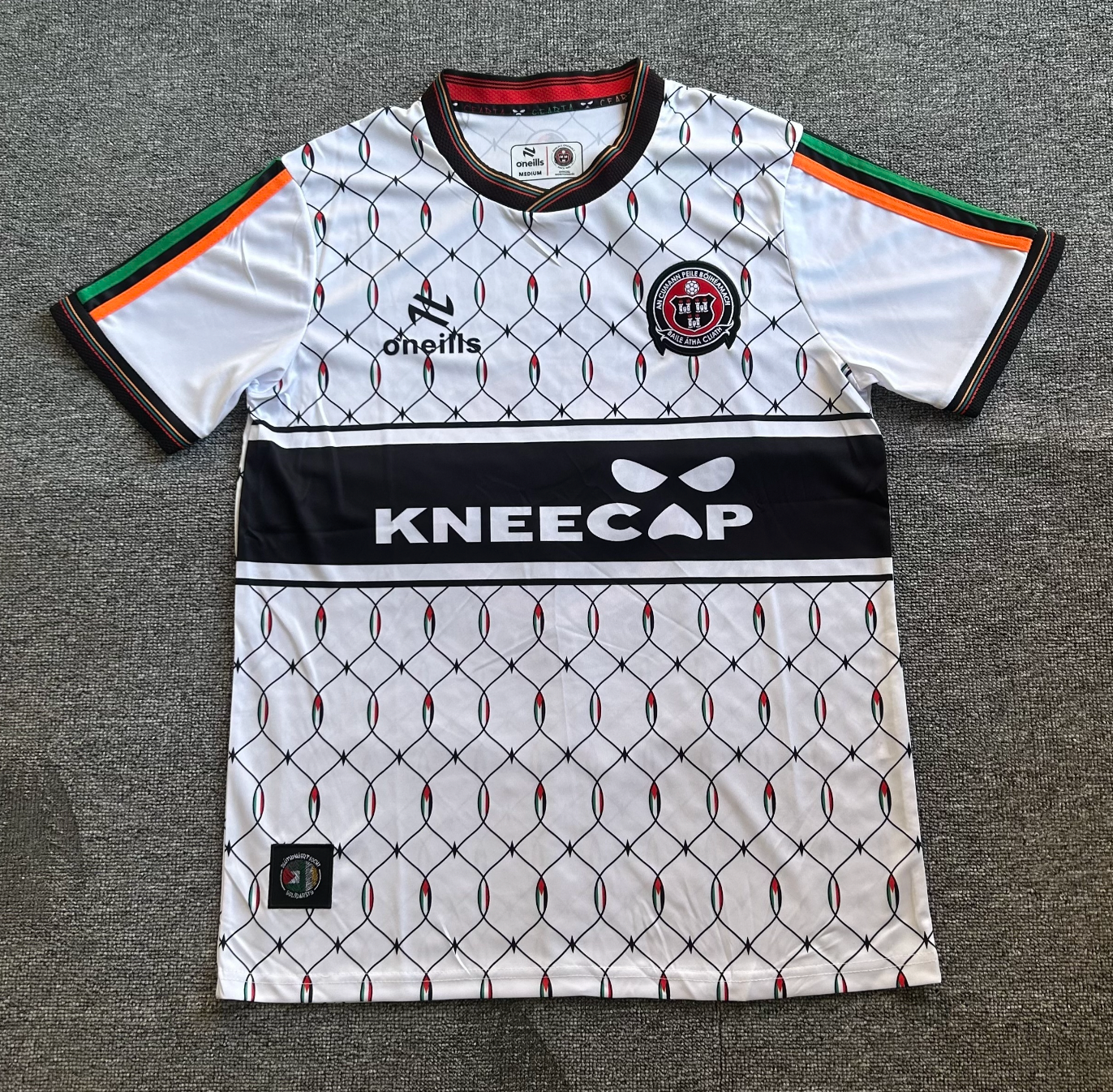 Maglia Trasferta Bohemian FC x Kneecap 2026 – Edizione Supporto Palestina