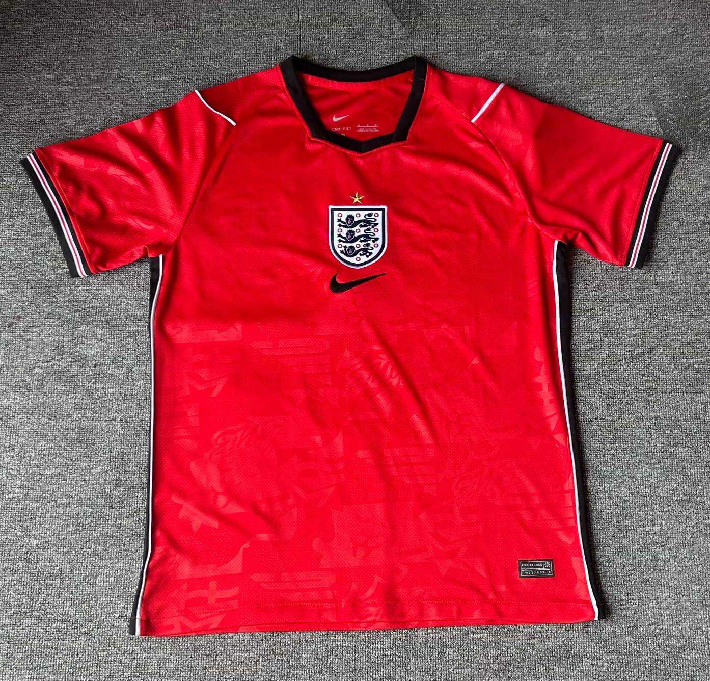 Equipación visitante Inglaterra Mundial 2026
