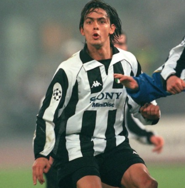 Equipamento Principal Juventus 1997-1998 Manga Comprida