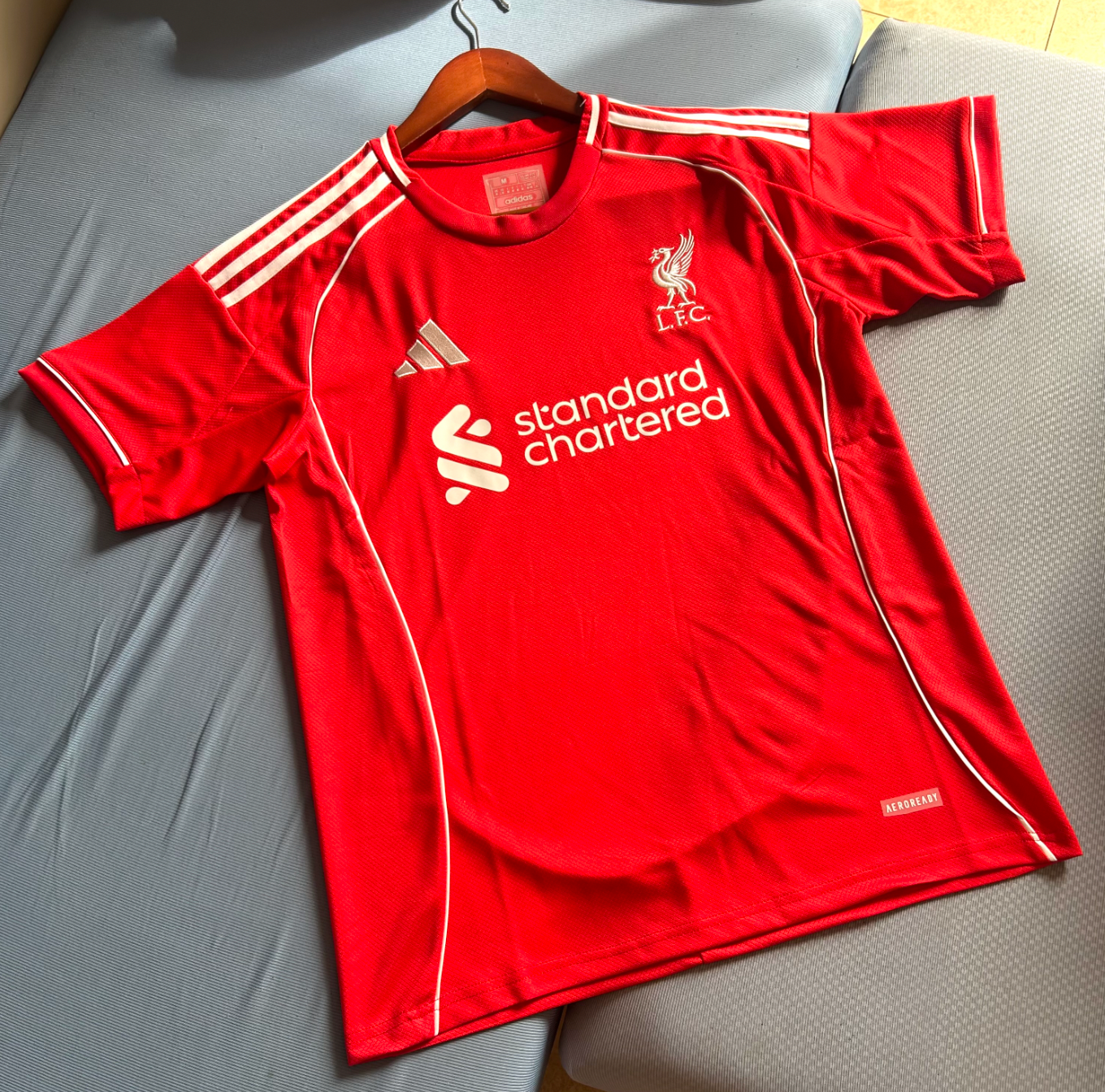 Liverpool 2025-2026 Home Kit