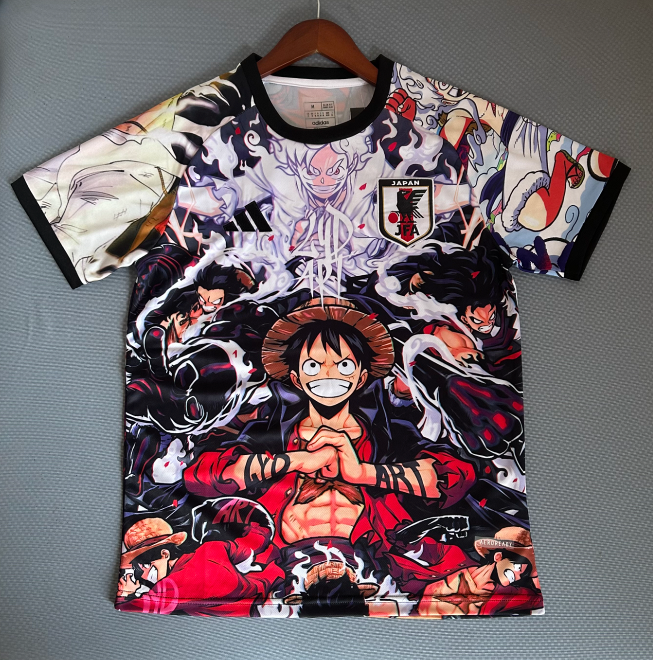 Giappone Edizione Speciale Luffy One Piece 2025