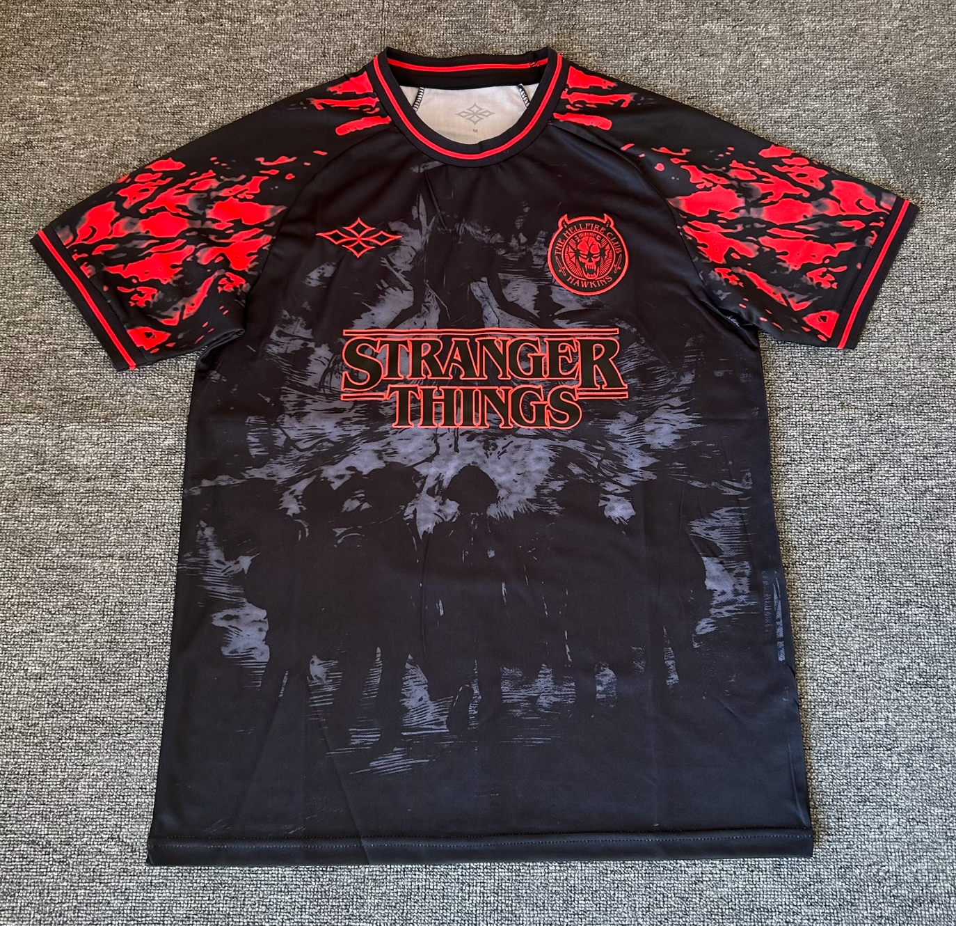 Hellfire Club x Stranger Things Camiseta Edición especial