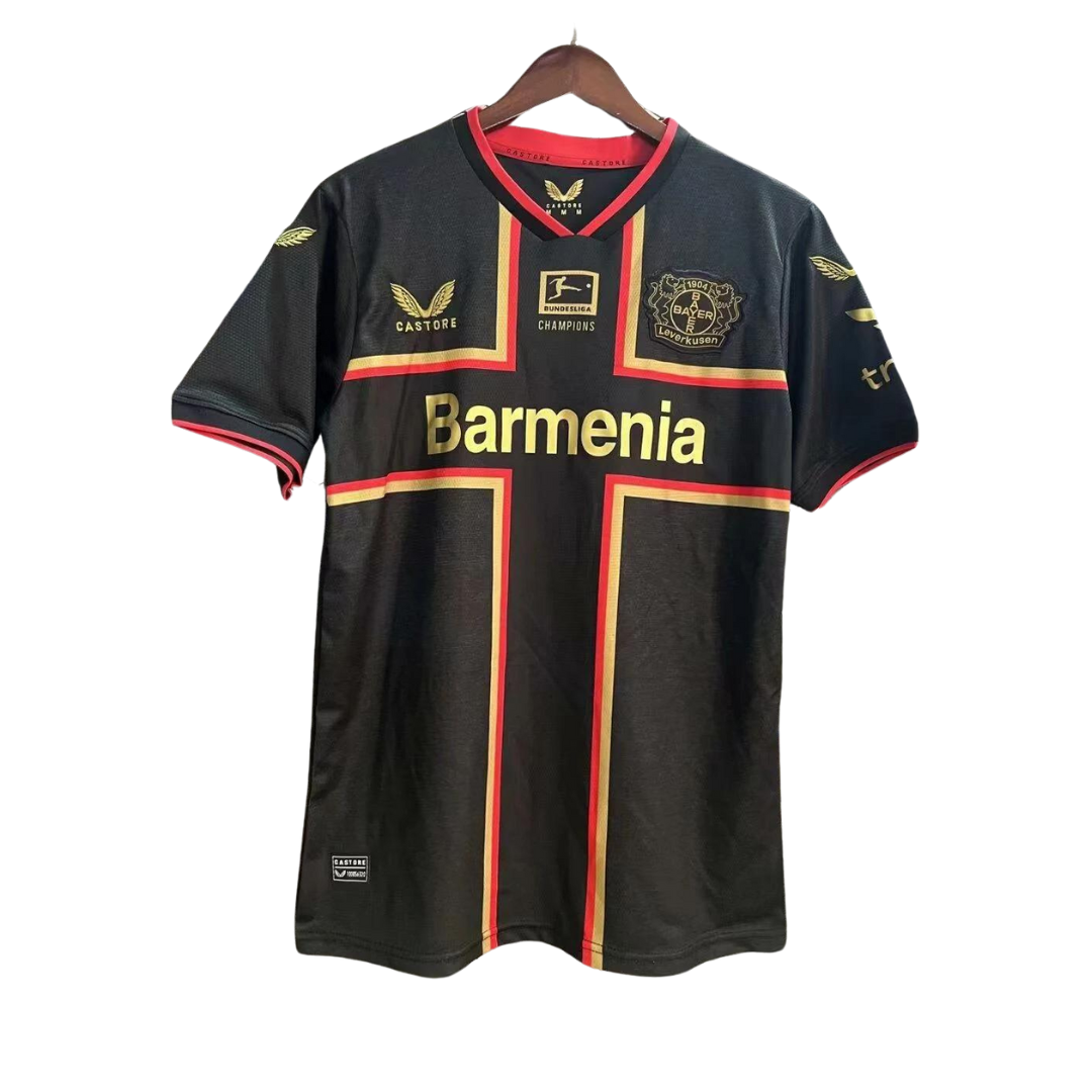 Maillot domicile du Bayer Leverkusen 2024/2025