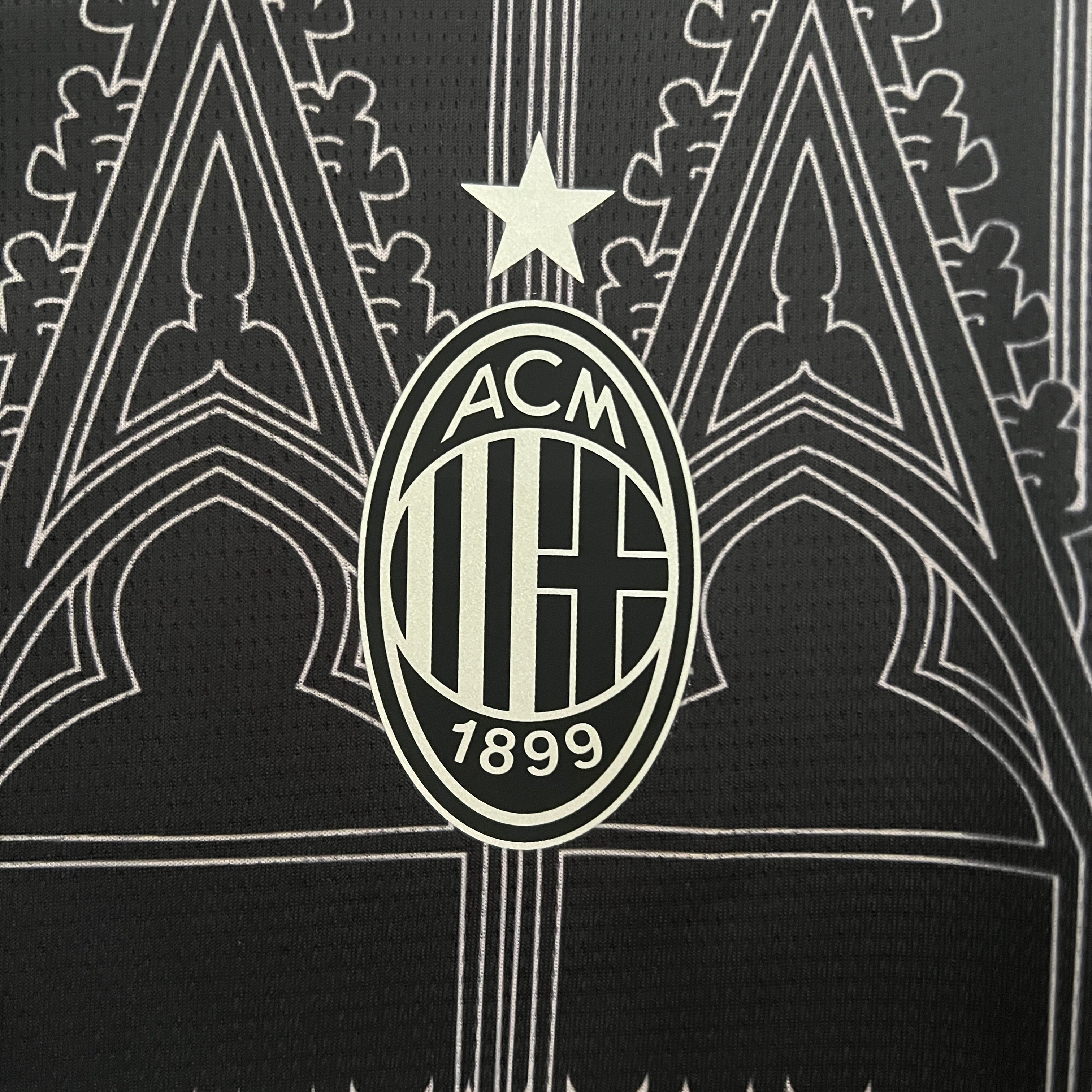 AC Milan 2024-2025 | Quarto kit trasferta | Versione scura