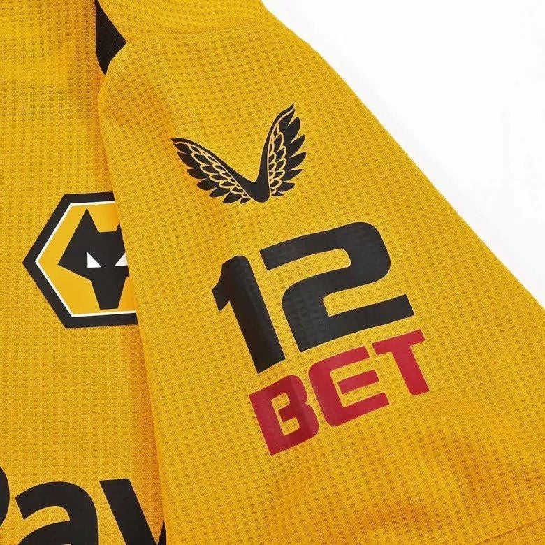 Camiseta local Wolverhampton Wanderers 2022/23
