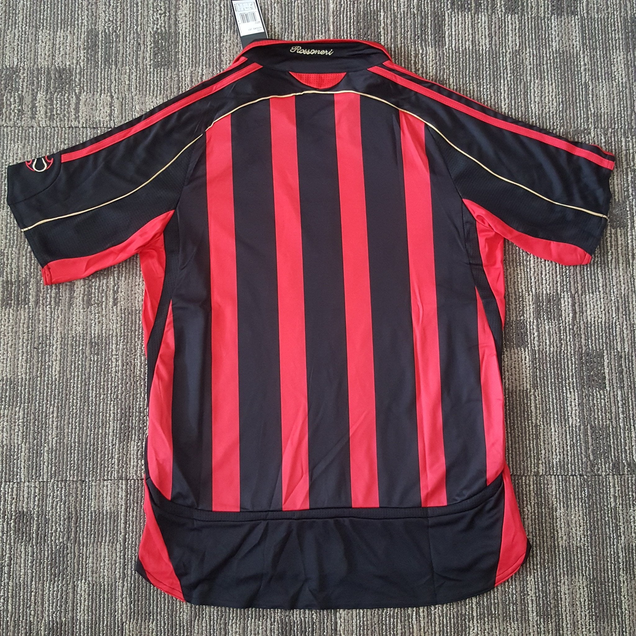 Equipación retro AC Milan local 2006-2007
