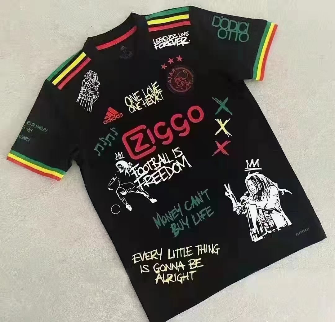 Camiseta edición especial Ajax Bob Marley
