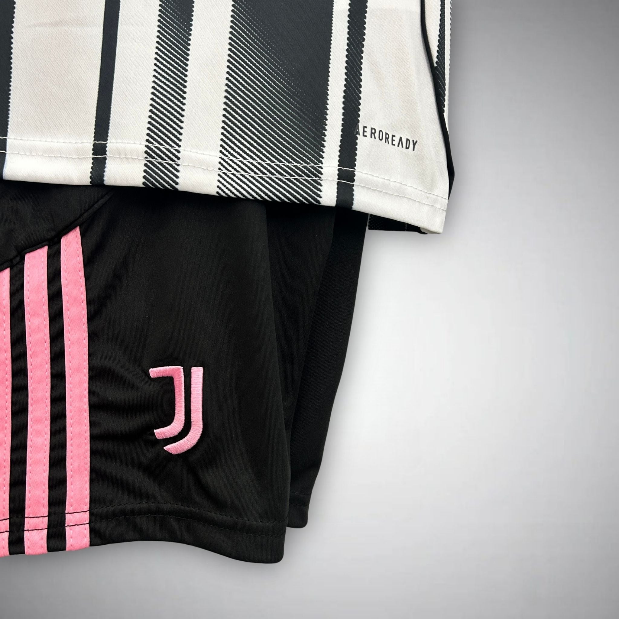 JUVENTUS KINDER TRIKOT 2025/2026