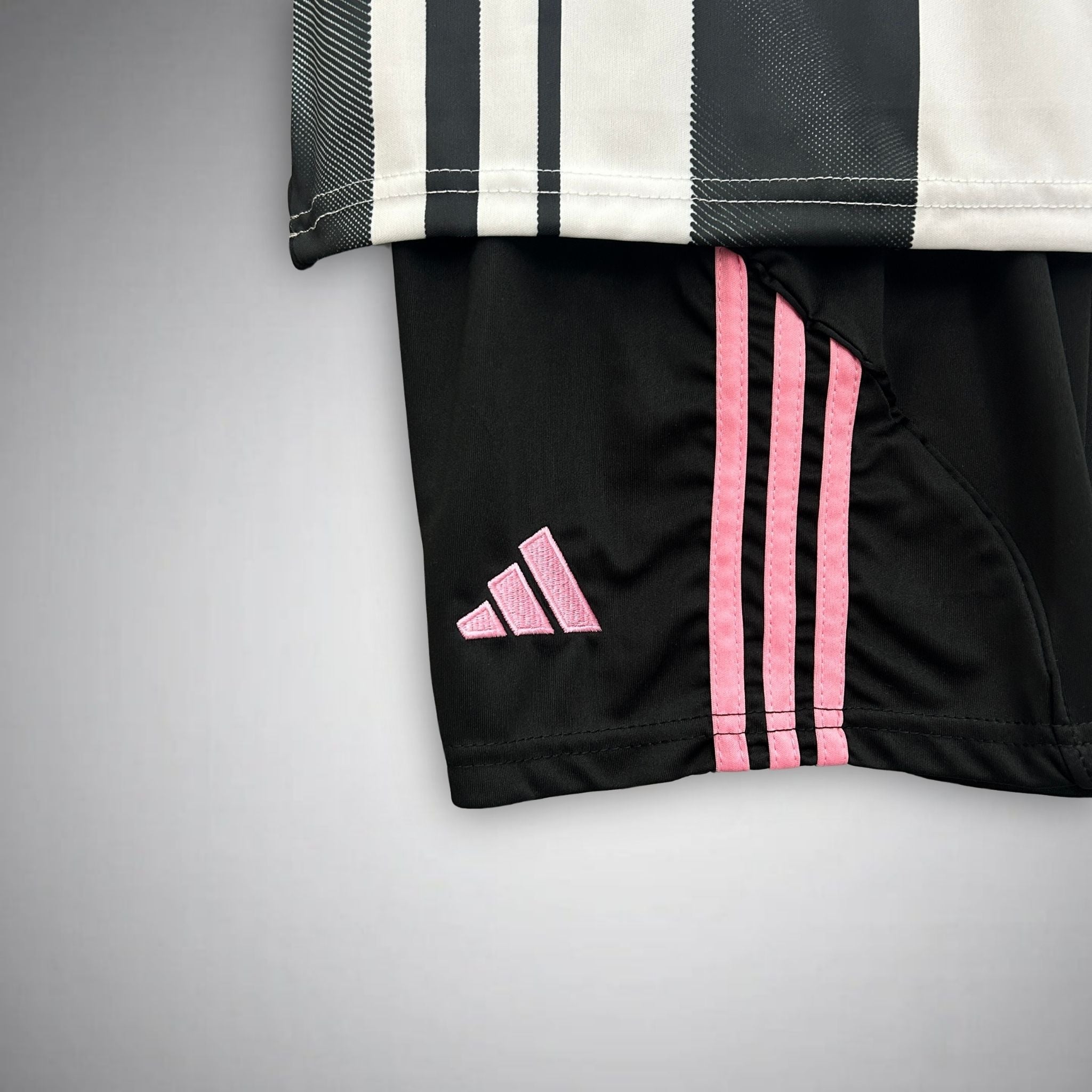 JUVENTUS KINDER TRIKOT 2025/2026