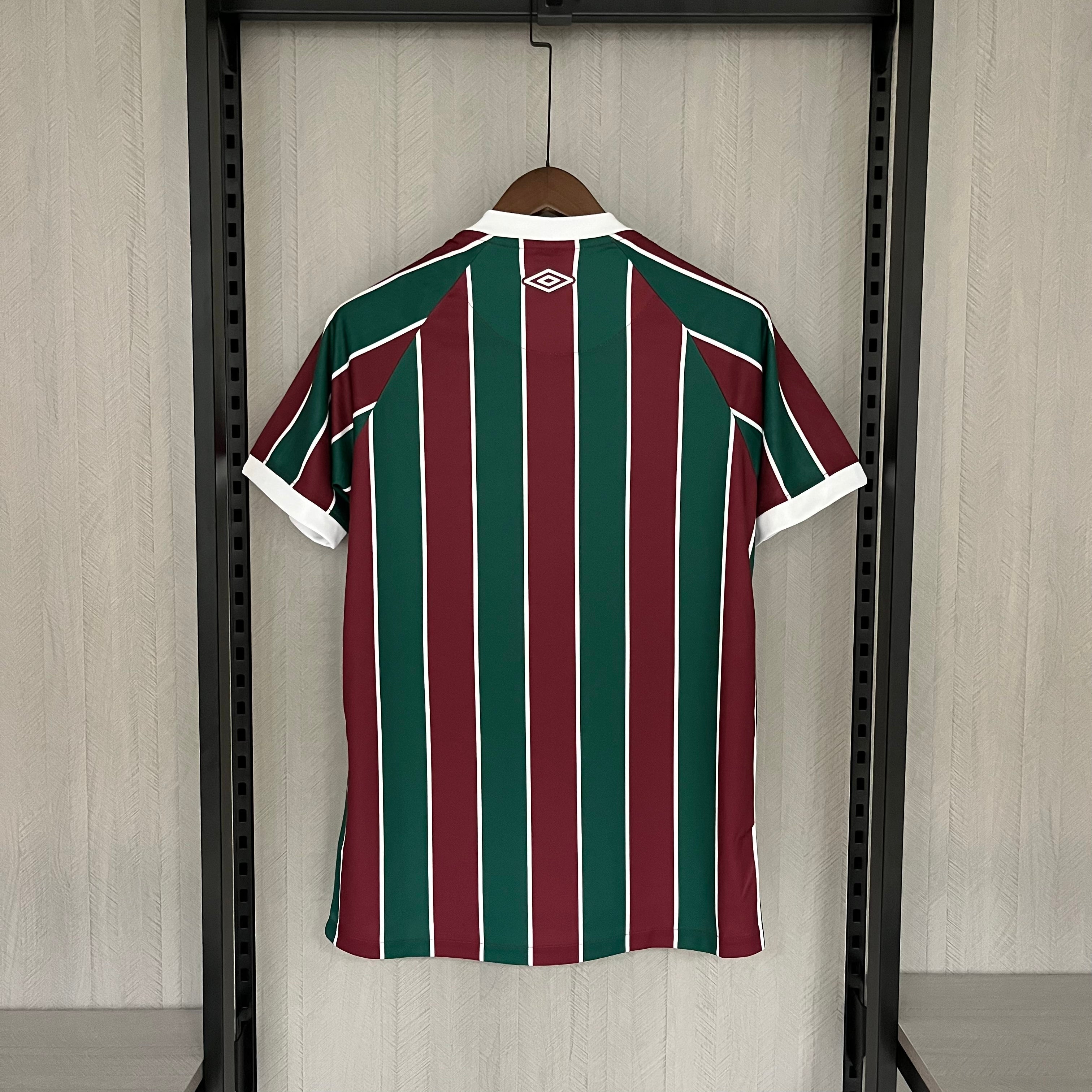 Fluminense 23-24 Casa