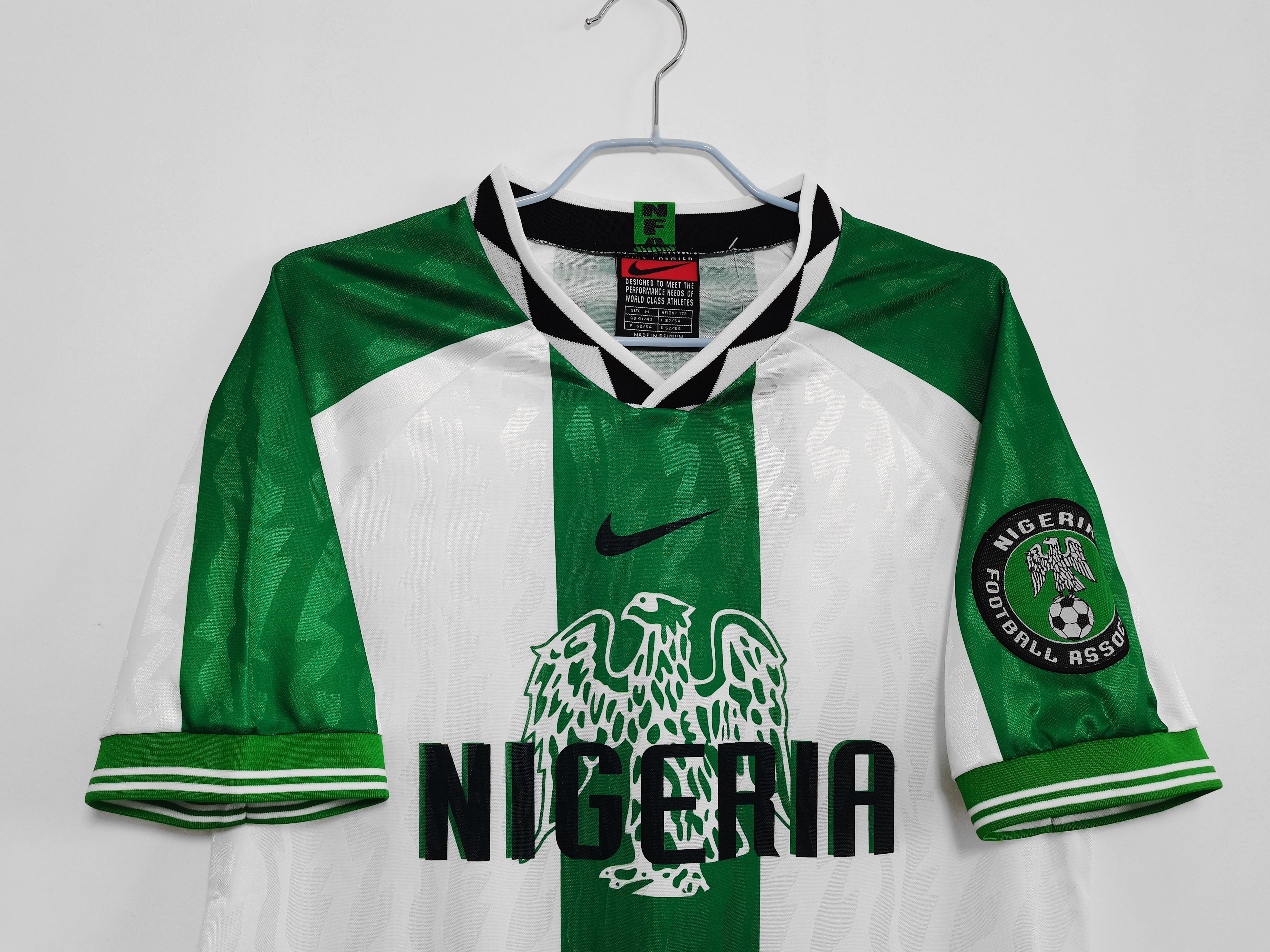 Uniforme Nigeria Blanco y Verde 1996/98