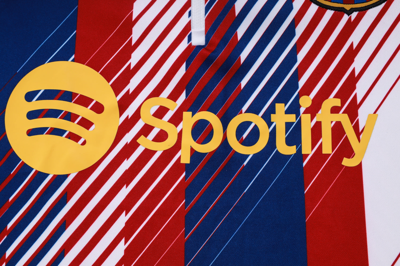 Tuta pre-partita Barcelona 23-24