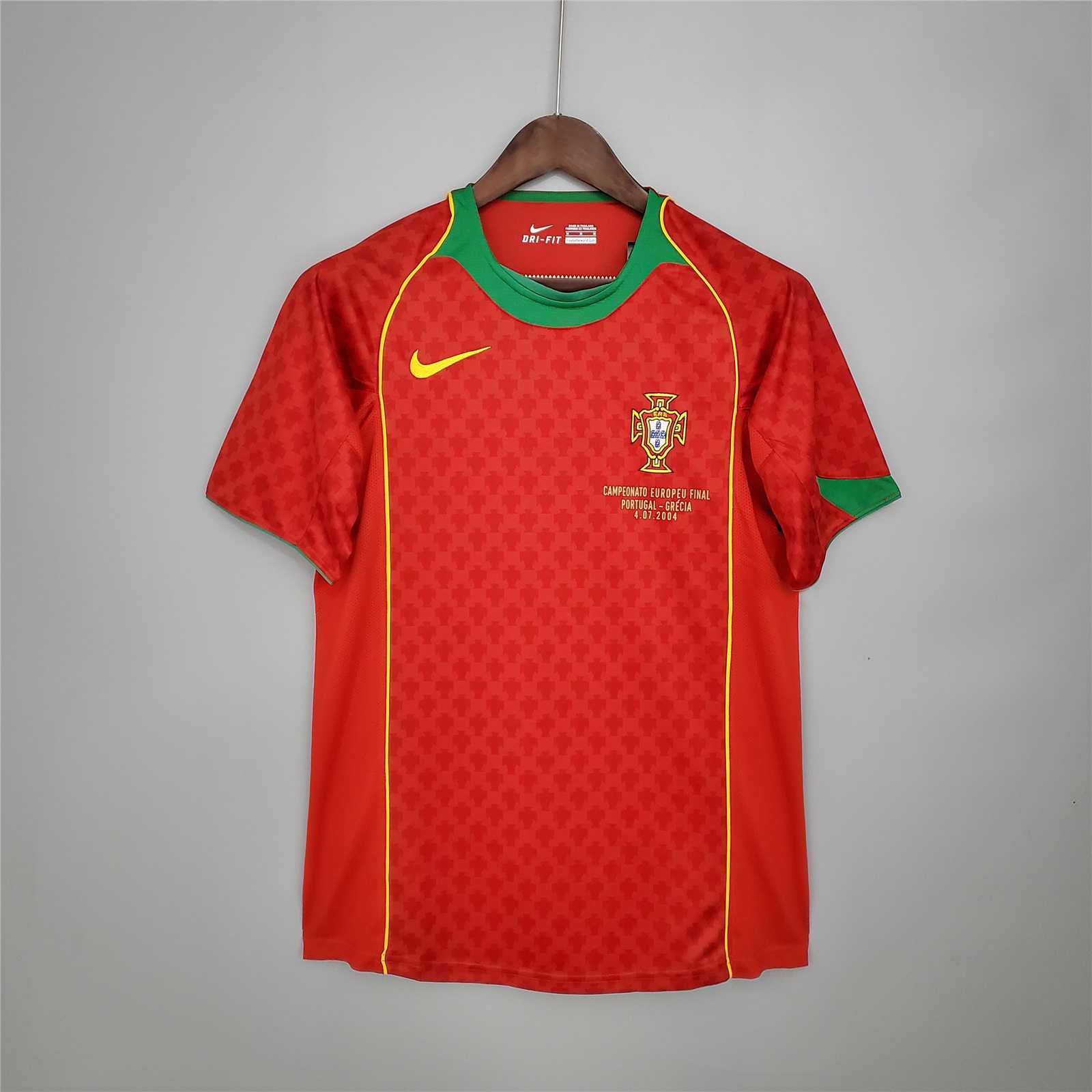 Maillot rétro Portugal 2004 – Kit classique Euro 2004