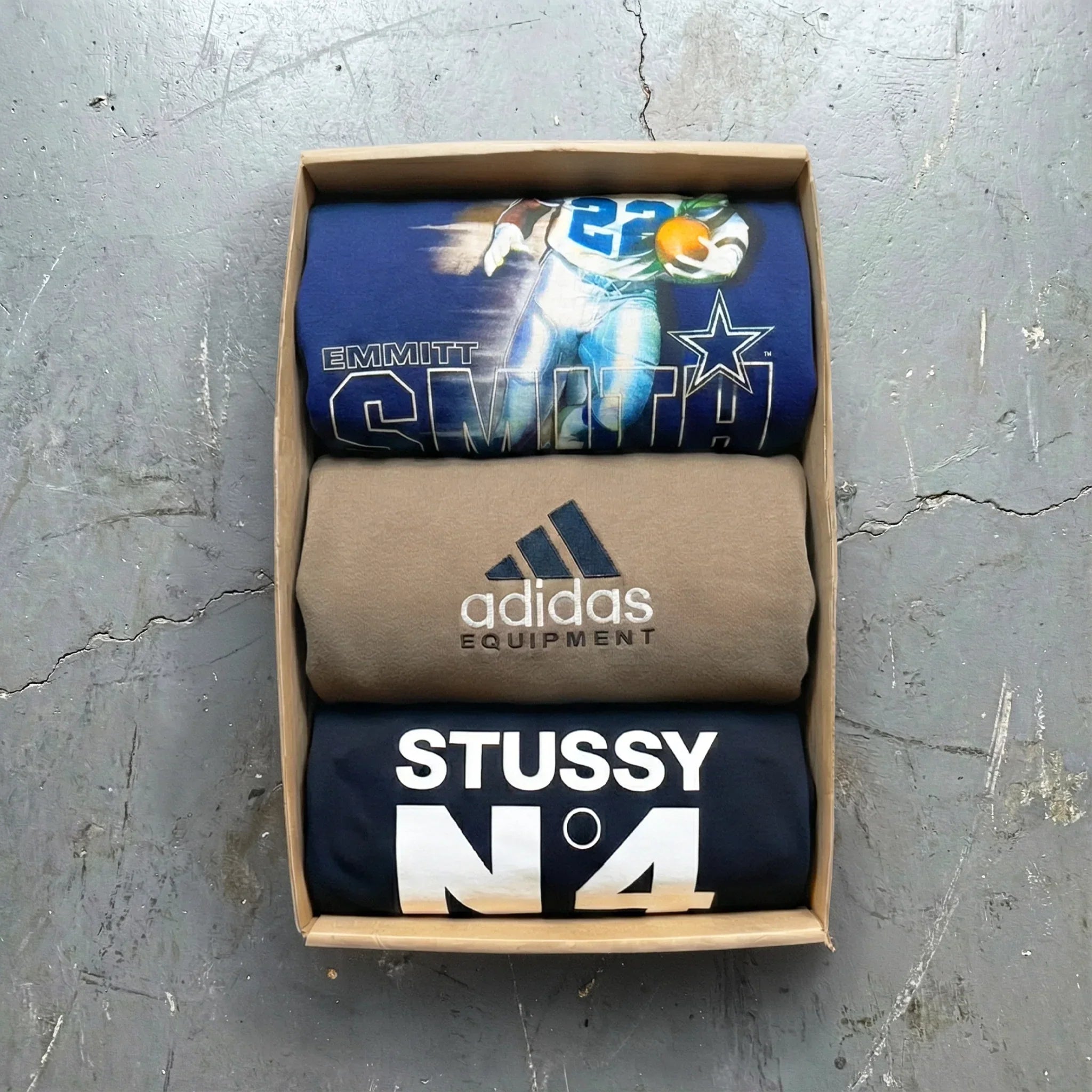 Caja Misteriosa Vintage Estándar (3 artículos)