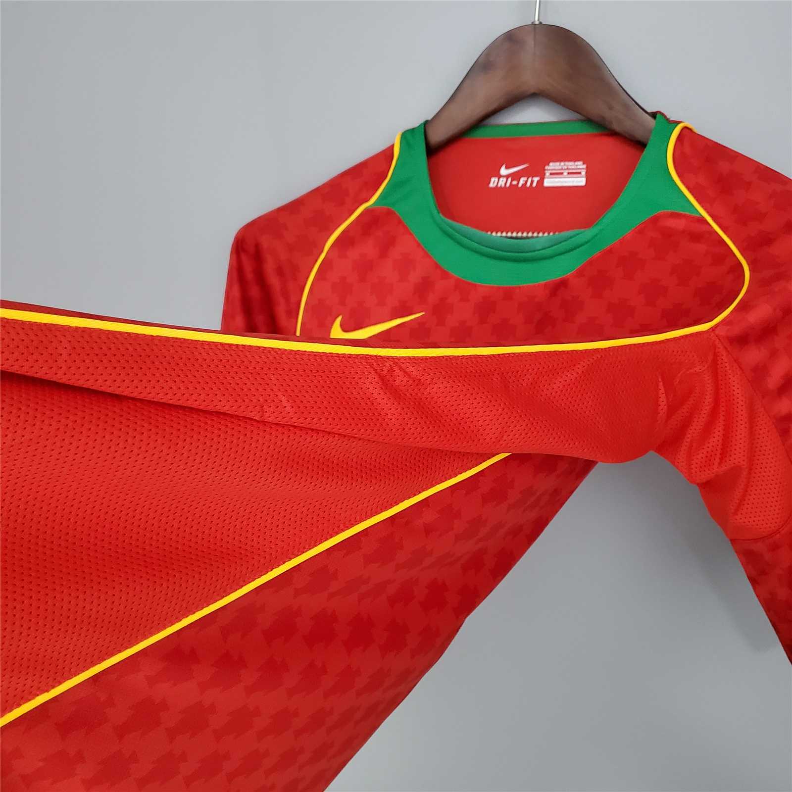 Maillot rétro Portugal 2004 – Kit classique Euro 2004