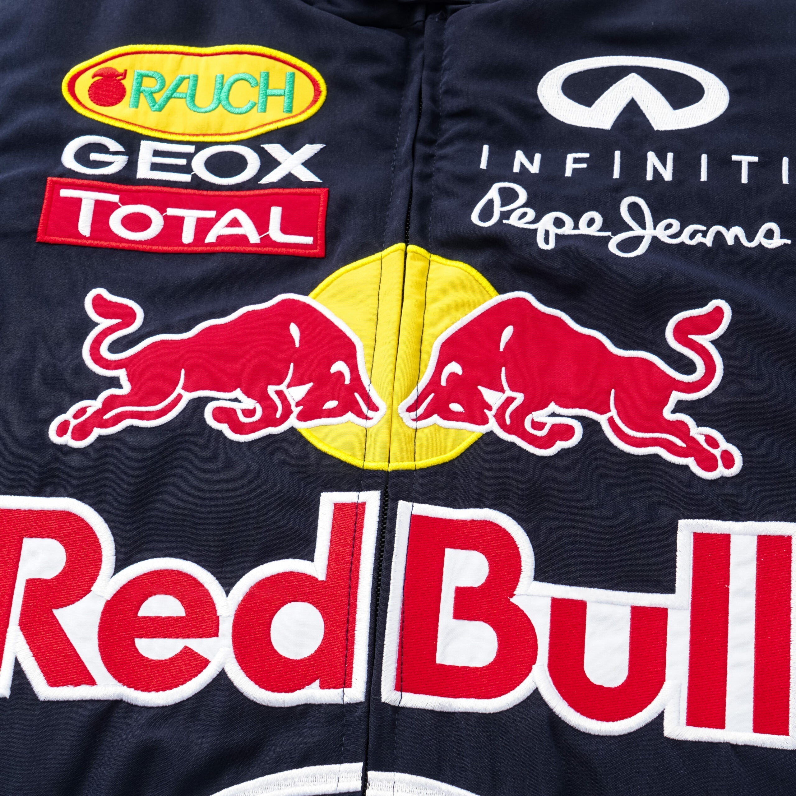 Chaqueta del Equipo de Carreras Red Bull Racing F1 – Bomber azul marino Motorsport con patrocinadores bordados