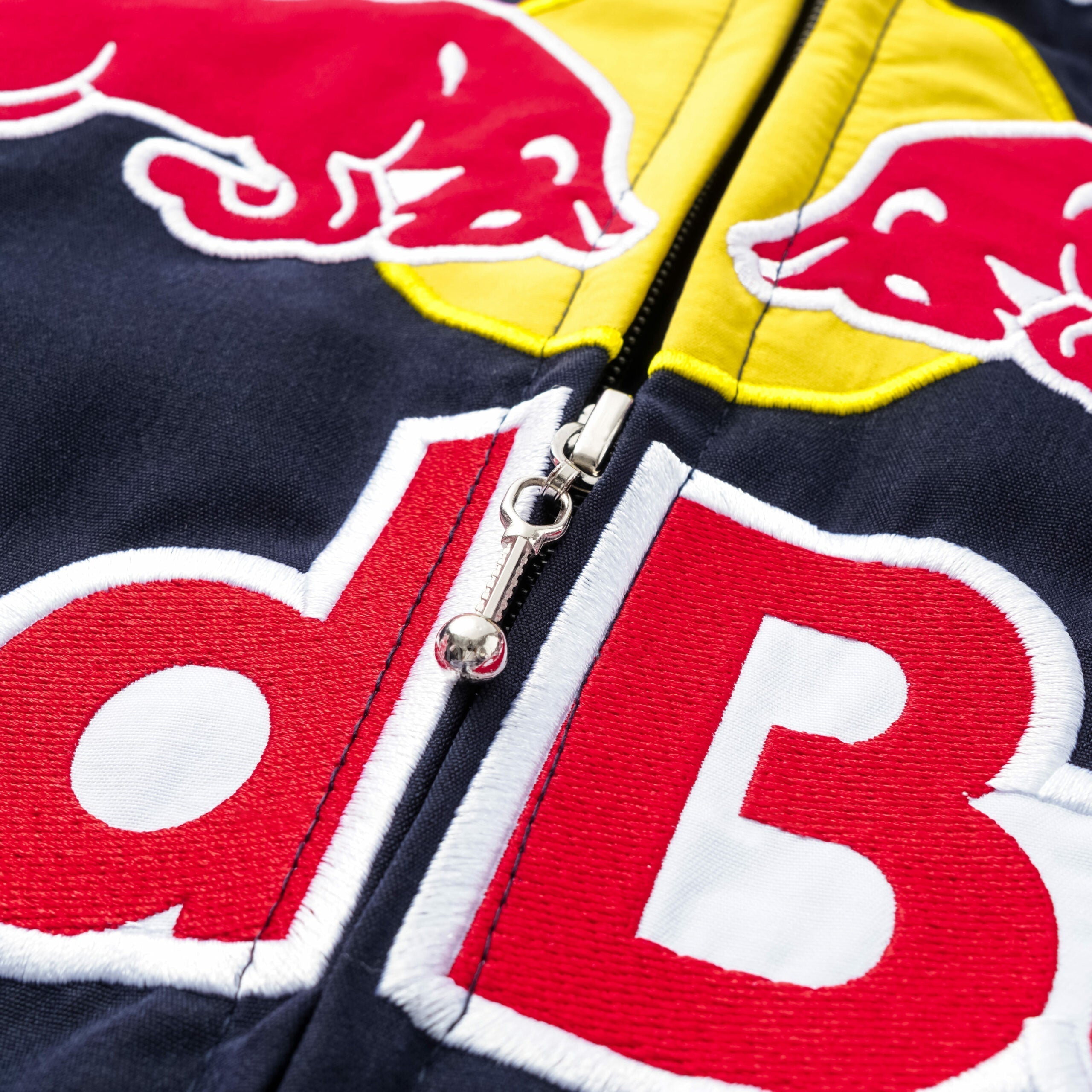 Chaqueta del Equipo de Carreras Red Bull Racing F1 – Bomber azul marino Motorsport con patrocinadores bordados