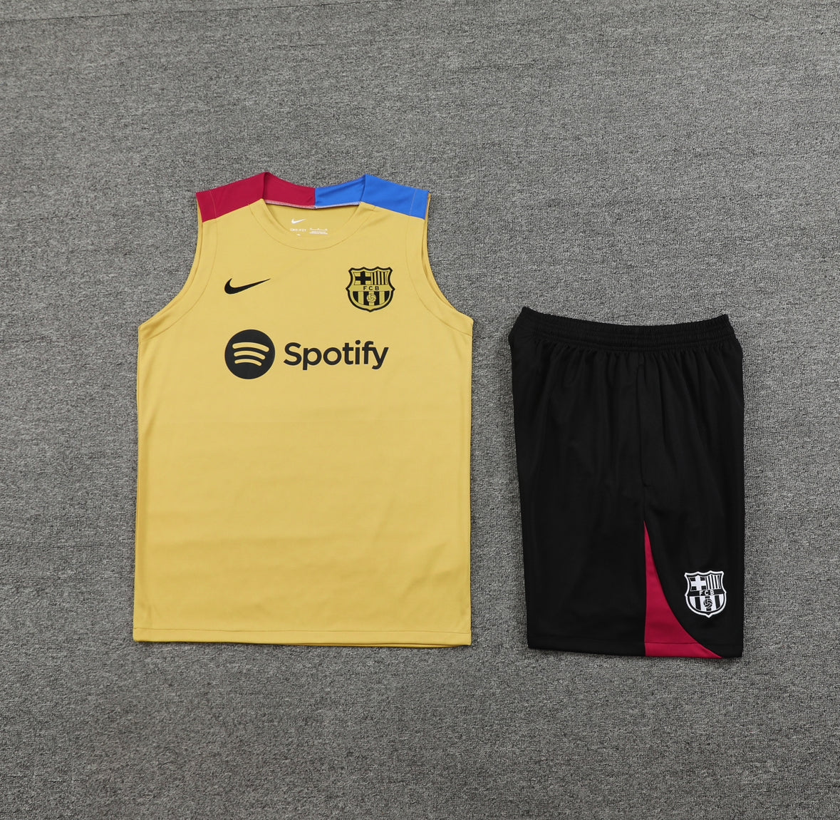 Set allenamento dorato Barcelona 2024/25