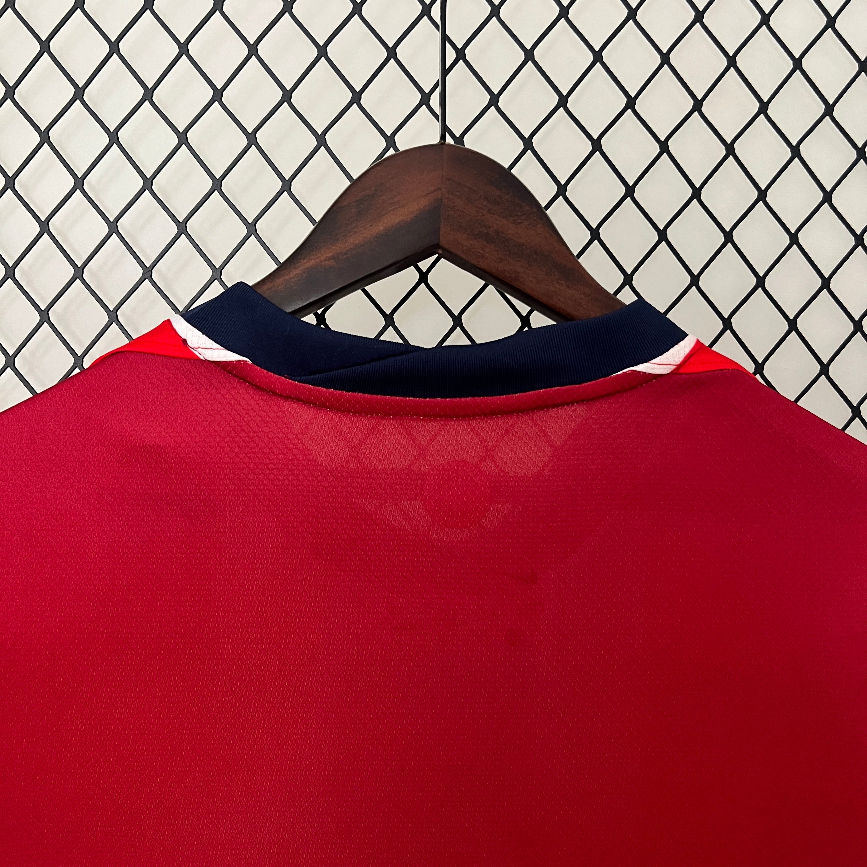 Kit casa Norvegia 2024/2025