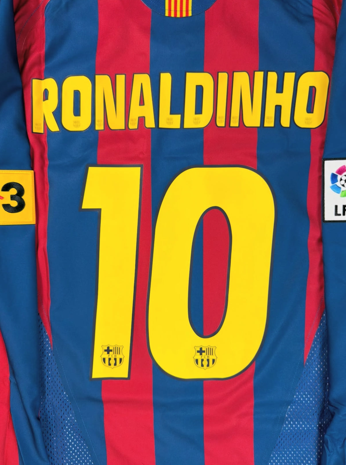 Camiseta retro de Ronaldinho de manga larga Barcelona 2005