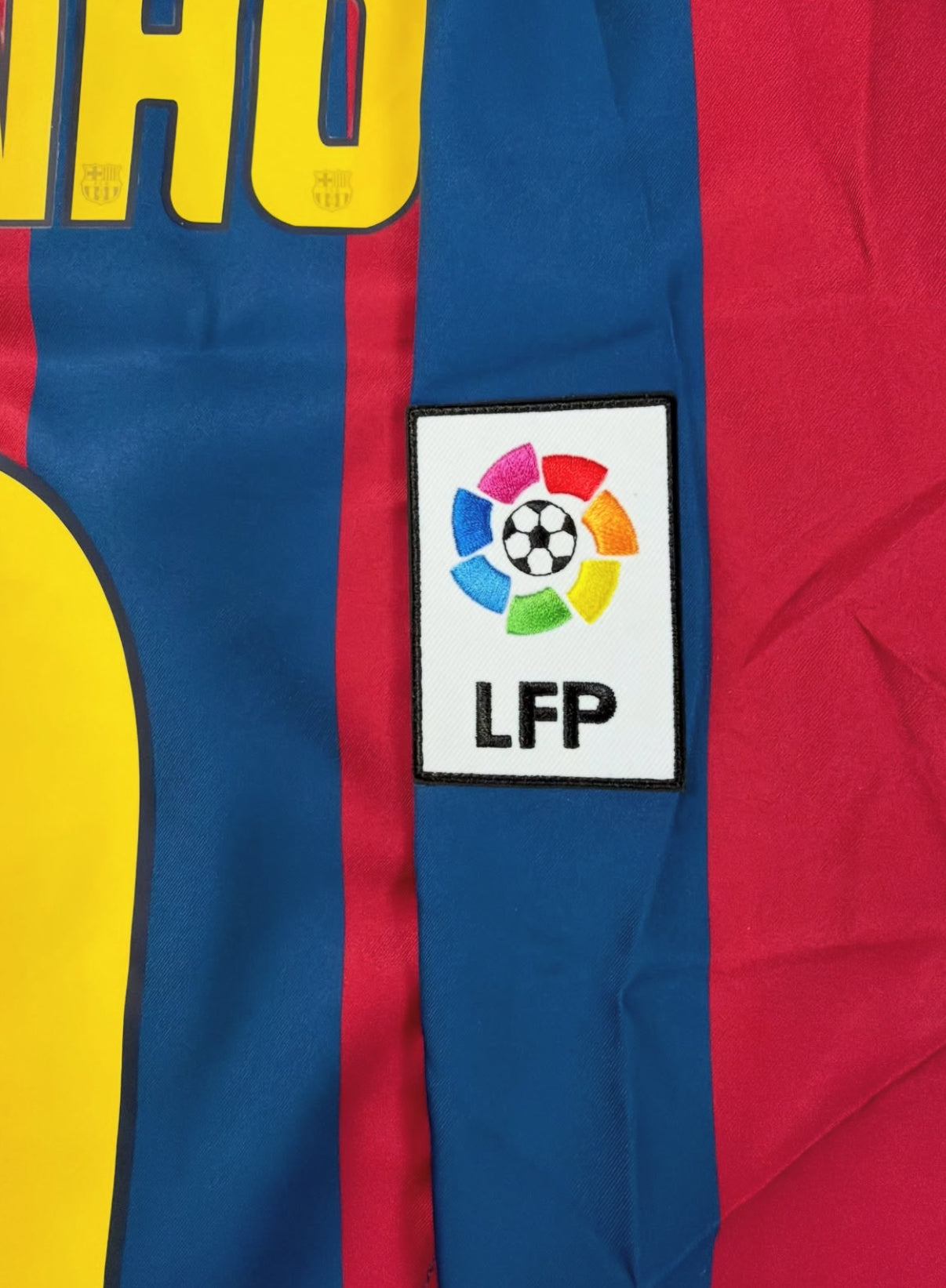 Camiseta retro de Ronaldinho de manga larga Barcelona 2005