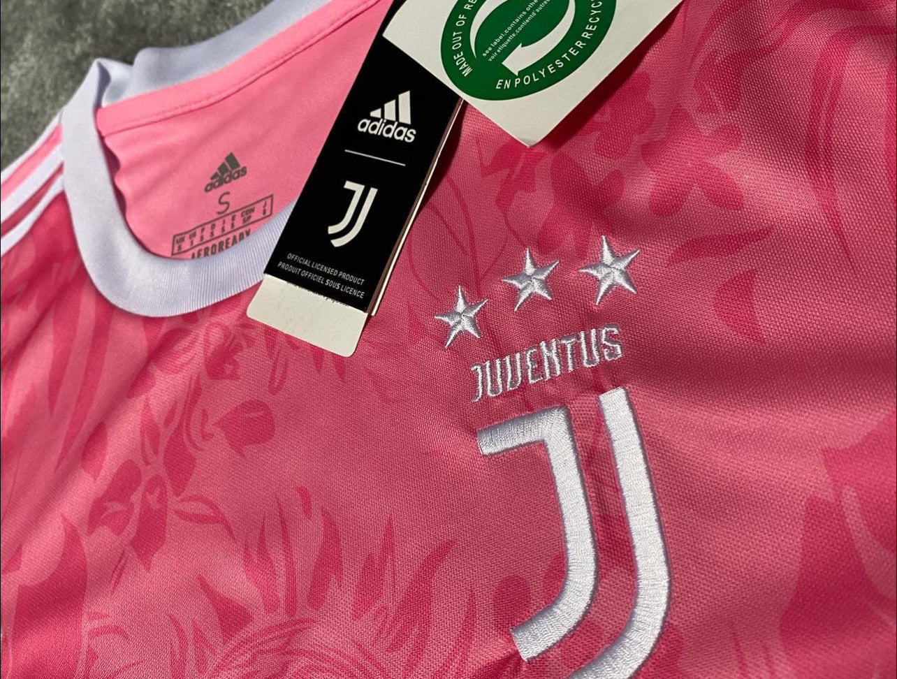 Juventus X Gucci , Rosa Sonderedition pink