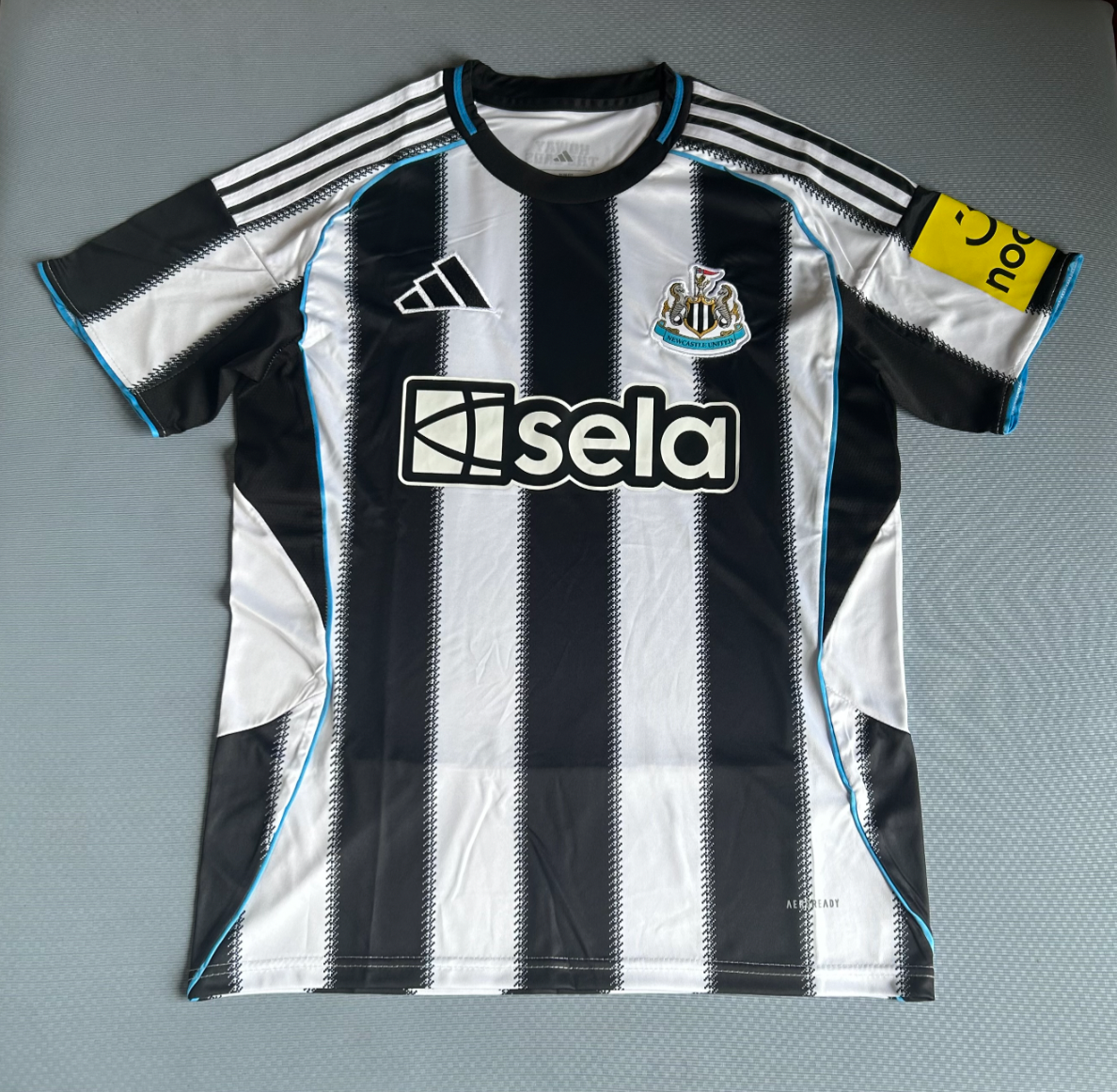 Maglia casa Newcastle 2025/2026