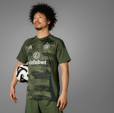 Celtic 2024–2025 Drittes Trikot Camo