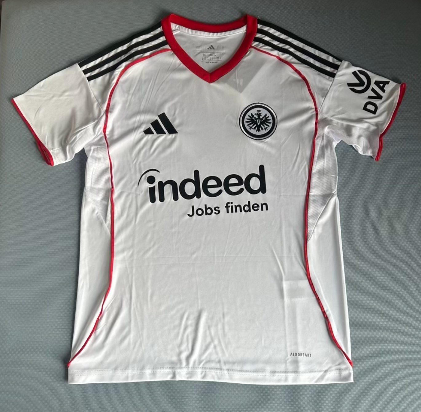 Camisola de Fora Eintracht Frankfurt 2025/2026
