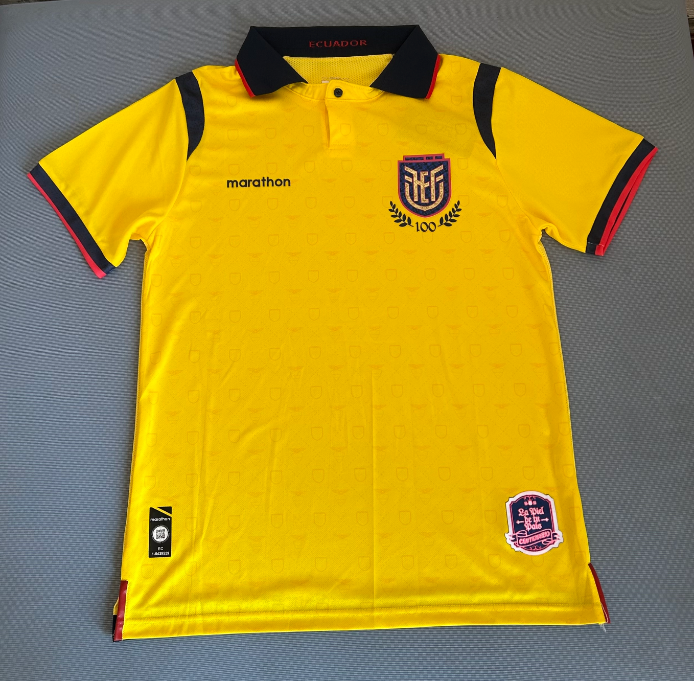 Camiseta local Ecuador Mundial 2026