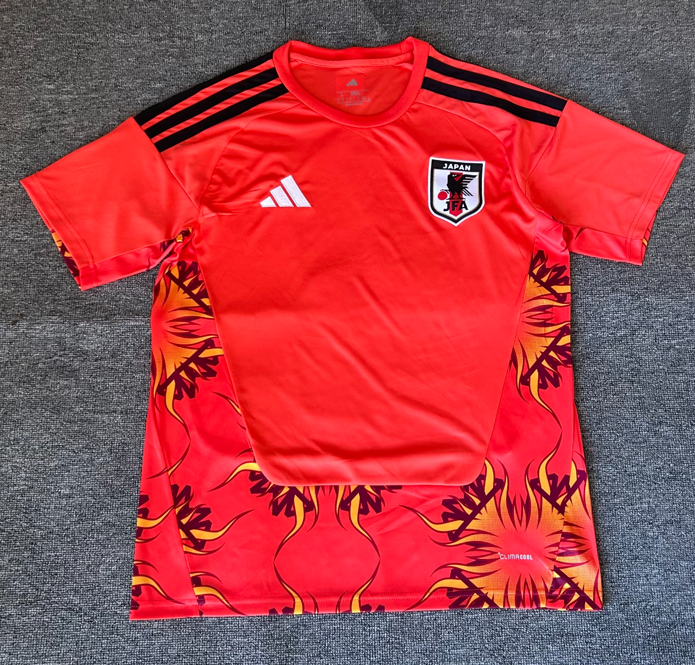 Japan 2026 red goalkeeper kit