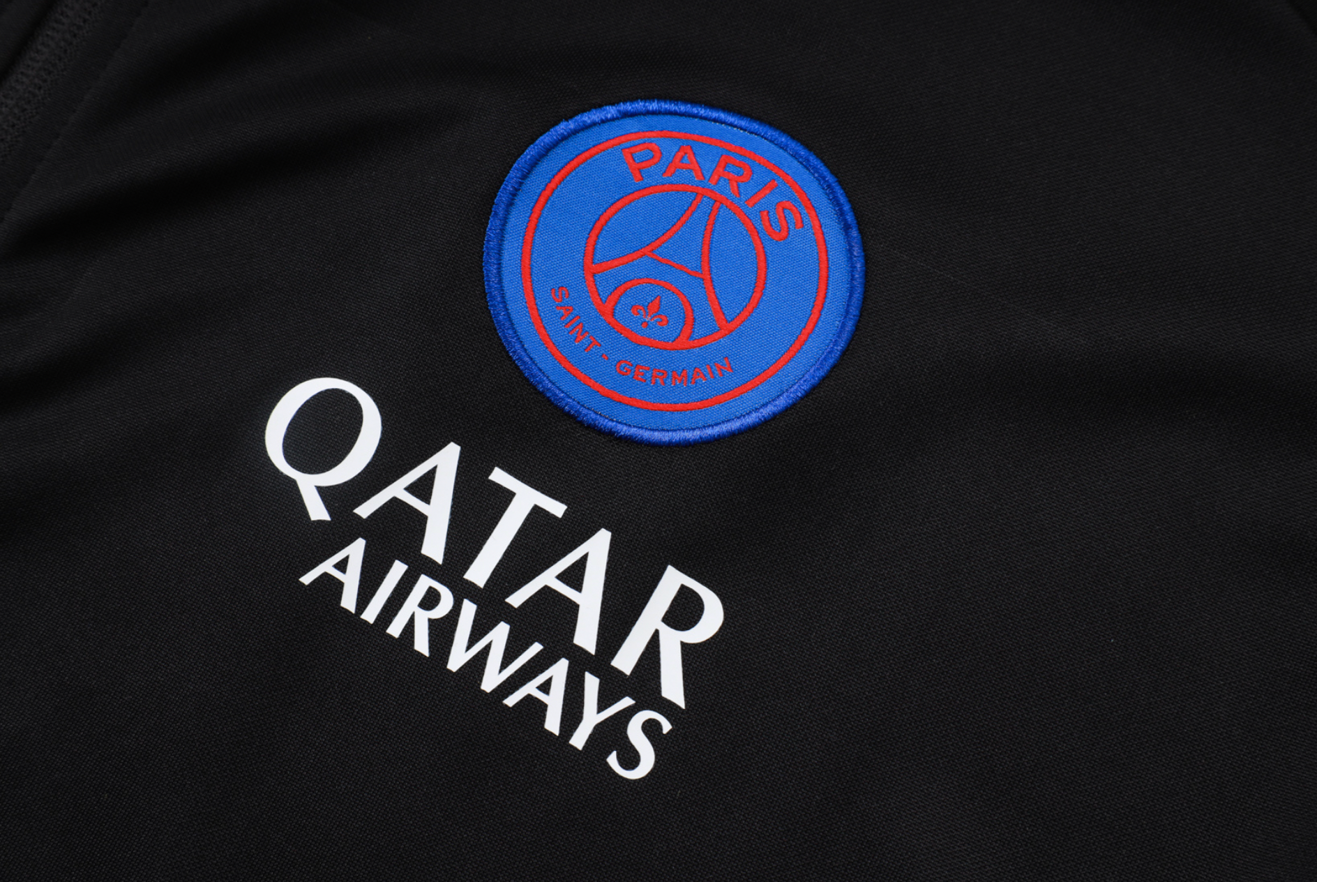 PSG 2026/2027 schwarzer Trainingsanzug